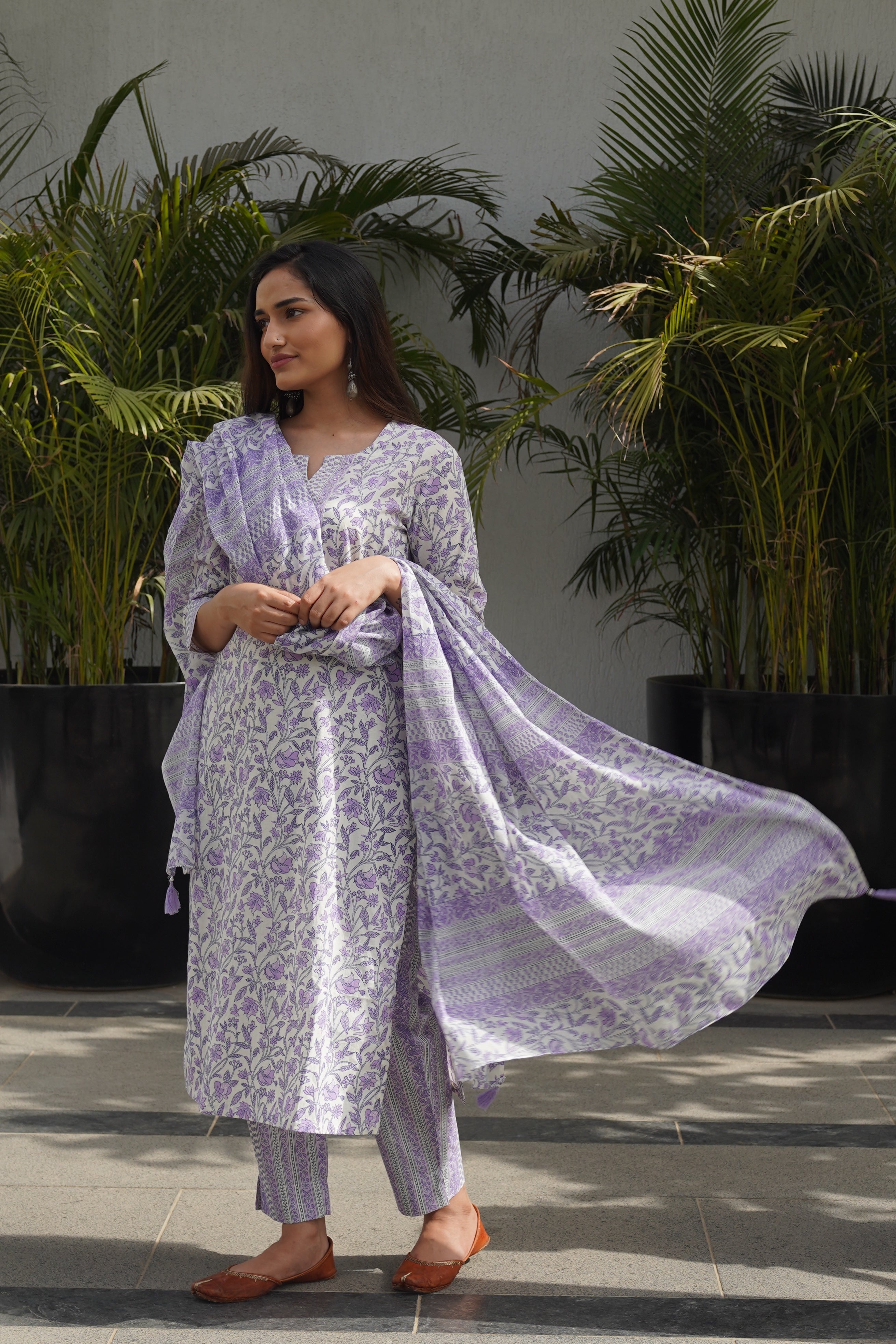 On Devri Utsav - {398/S}