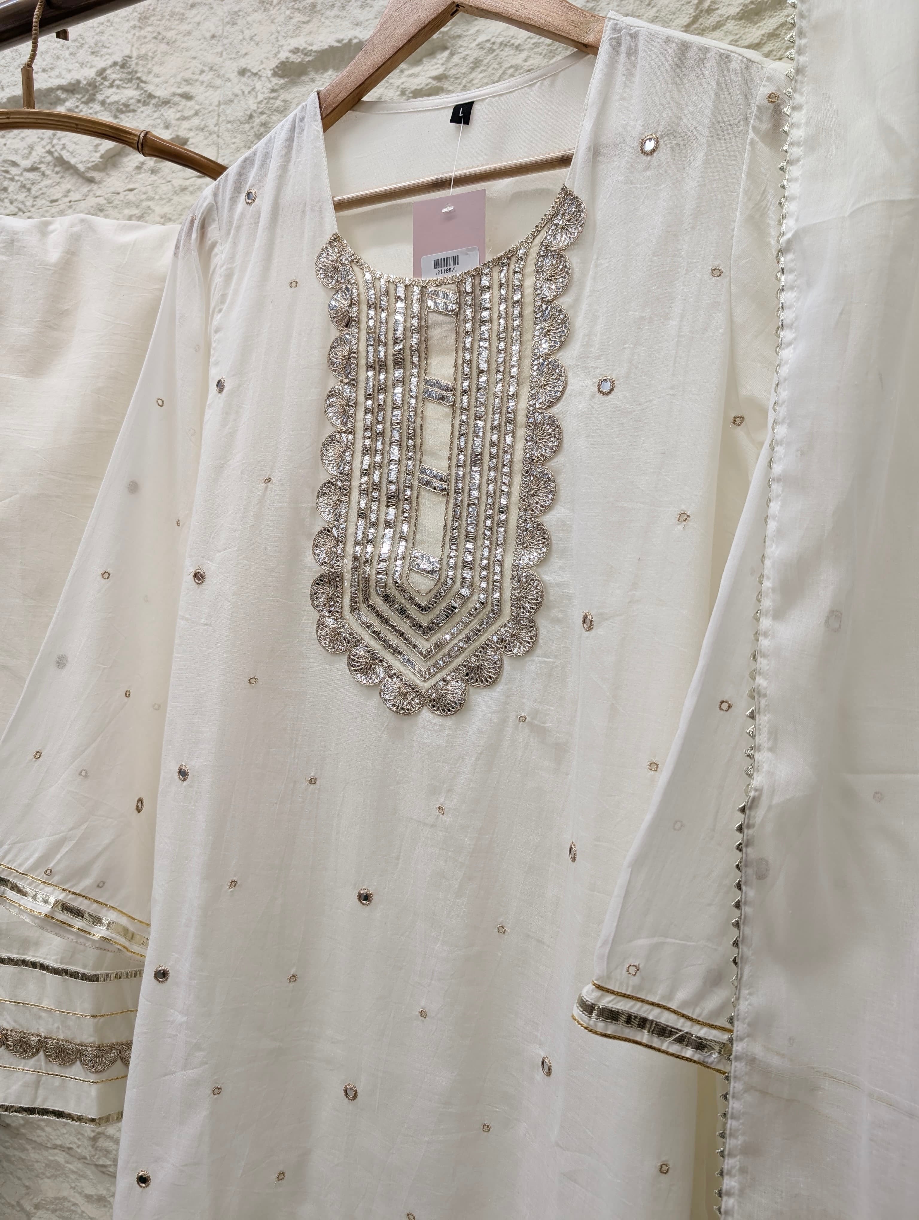 Noor Pure mul cotton Embroidered Off White 3-Piece Set (Devri – D.No 21186)