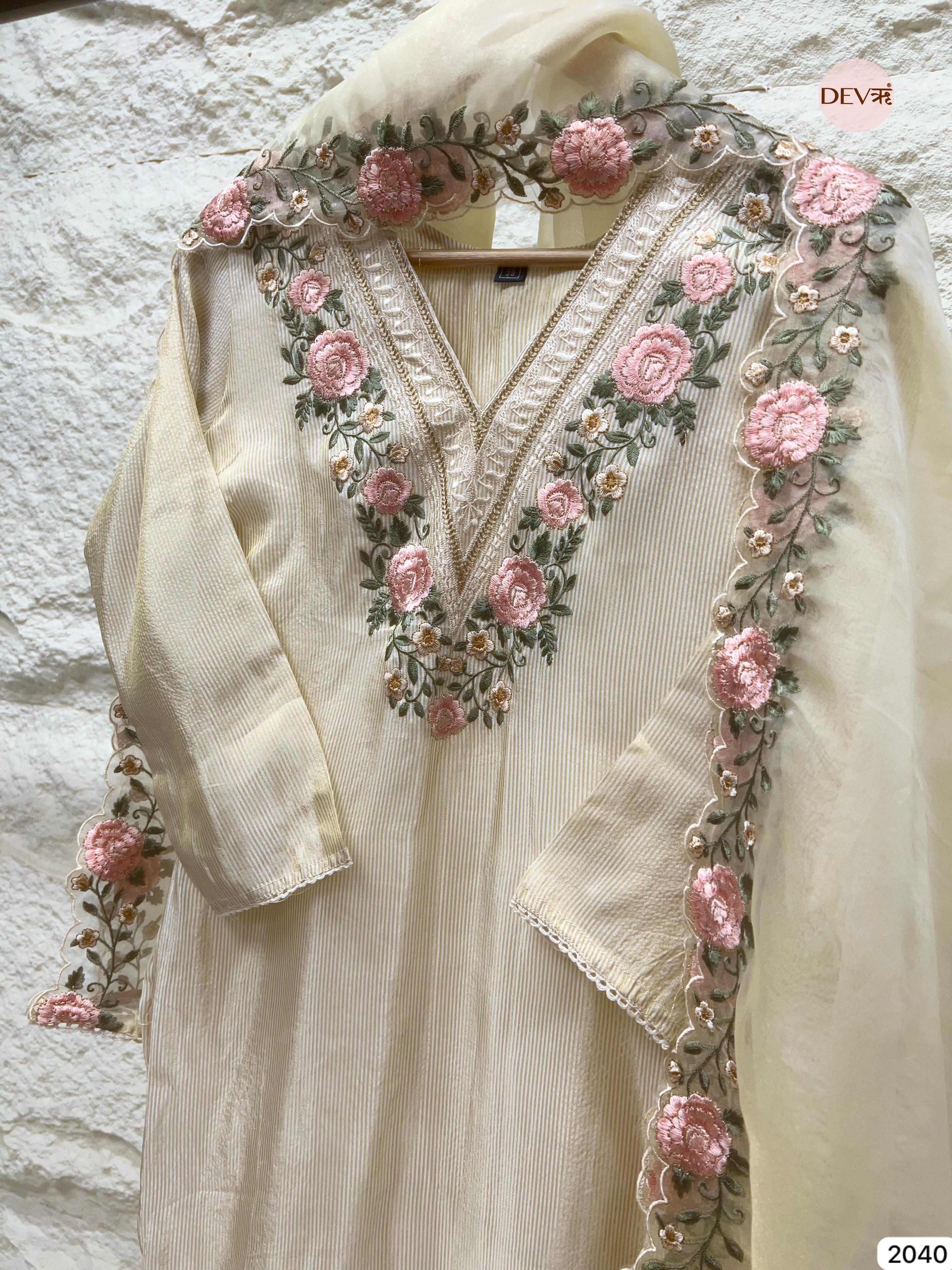 Noor-e-Mehr Tissue Silk Embroidered Blush 3-Piece Set (Devri – D.No 2040)