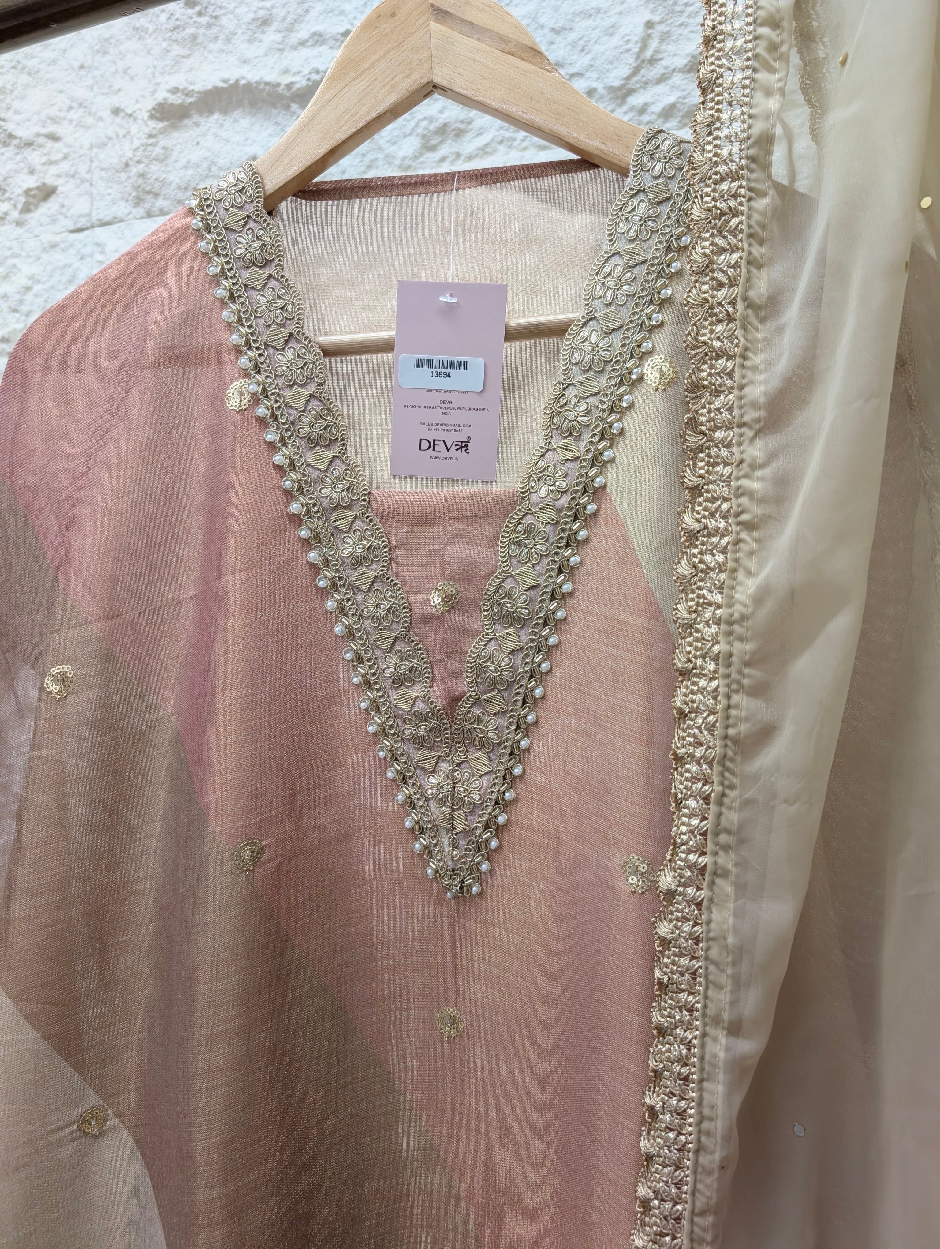 Pink Tissue Silk Embroidered Unstitched 3-Piece Suit (Devri – D.No 13694)