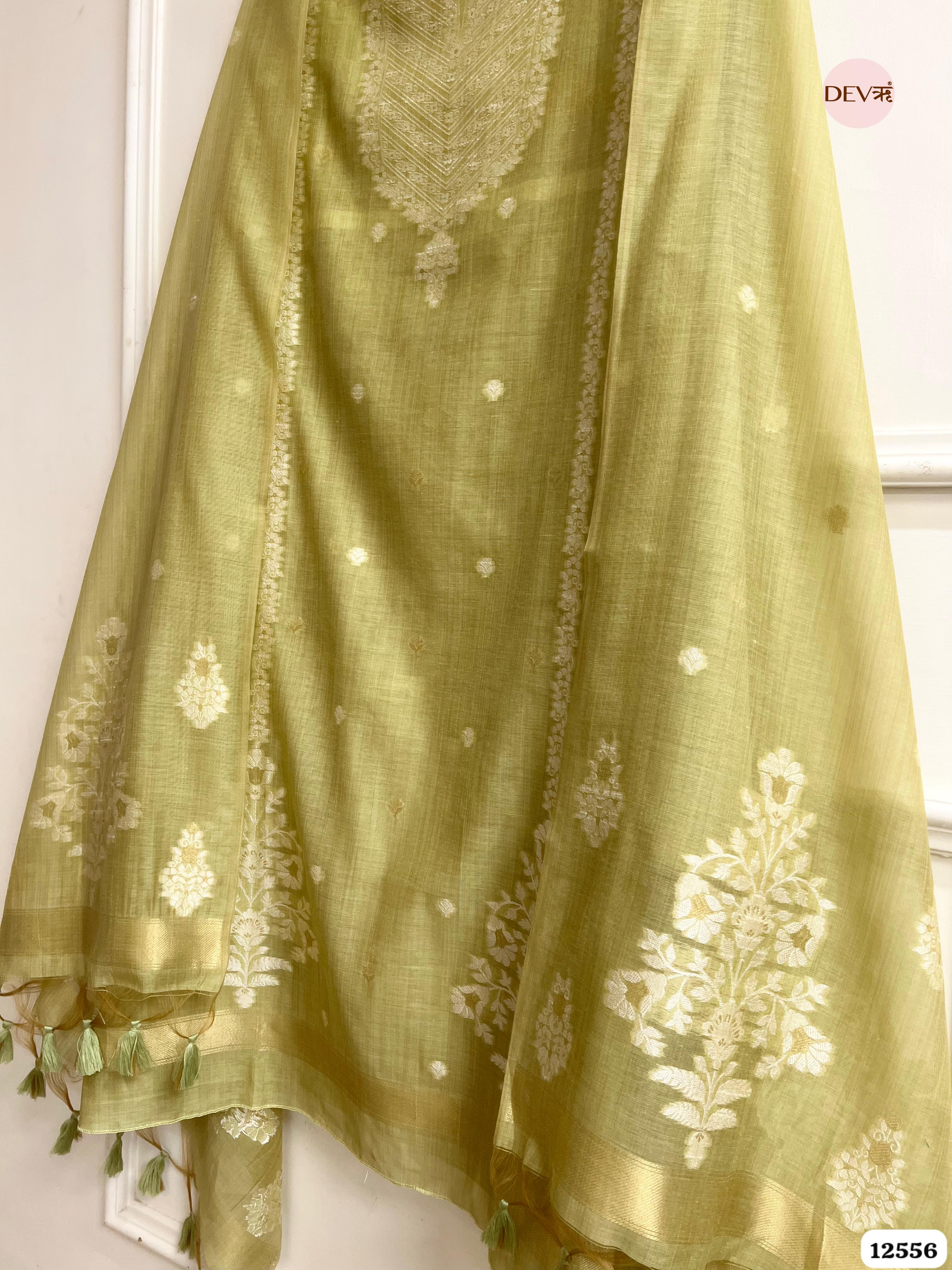 Lime Green Jamdani Embroidered Unstitched 3-Piece Suit (Devri – D.No 12556)