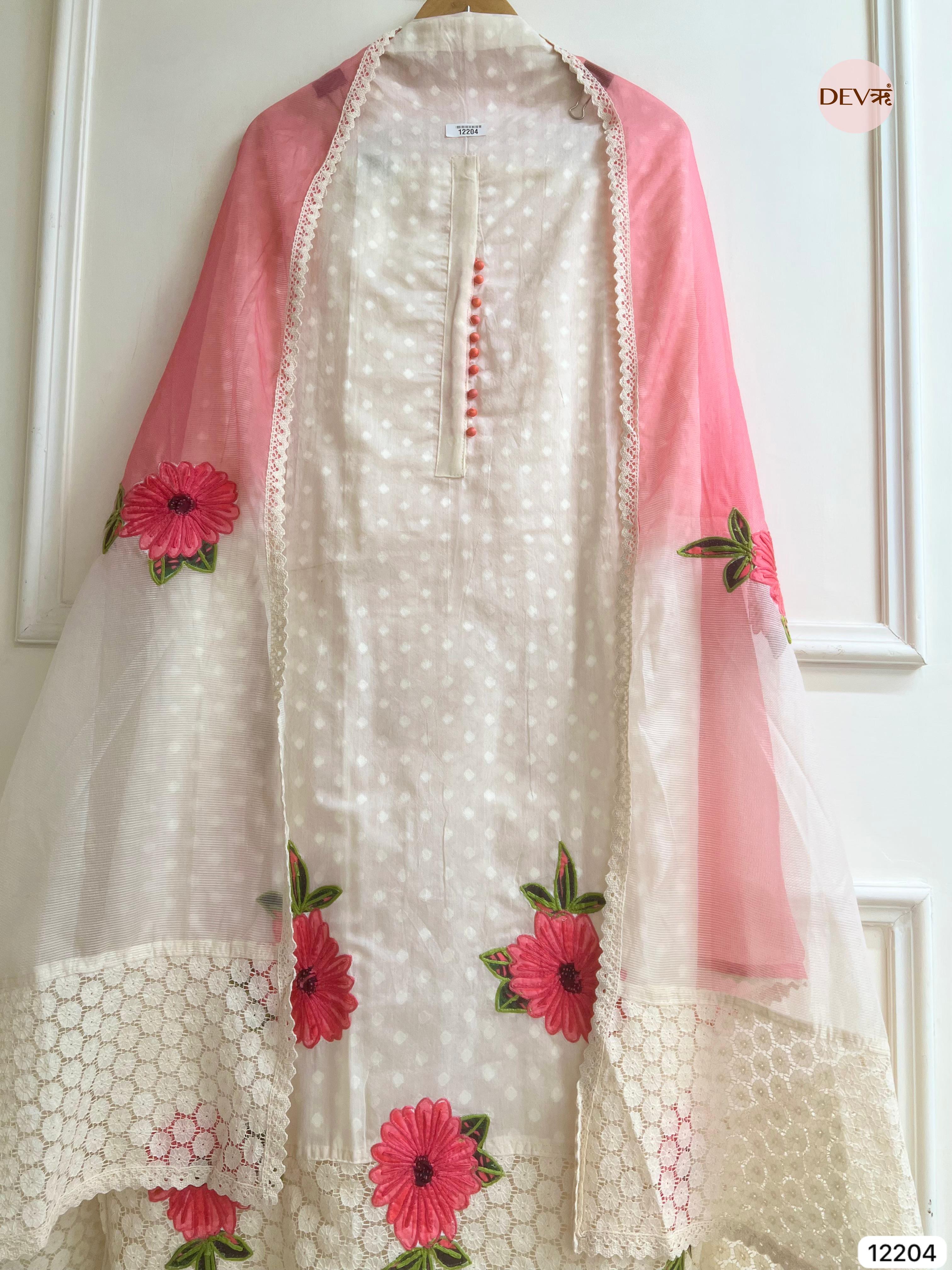 Aarini Mul Chanderi Floral-Embroidered 3-Piece Set (Devri – D.No 12204)