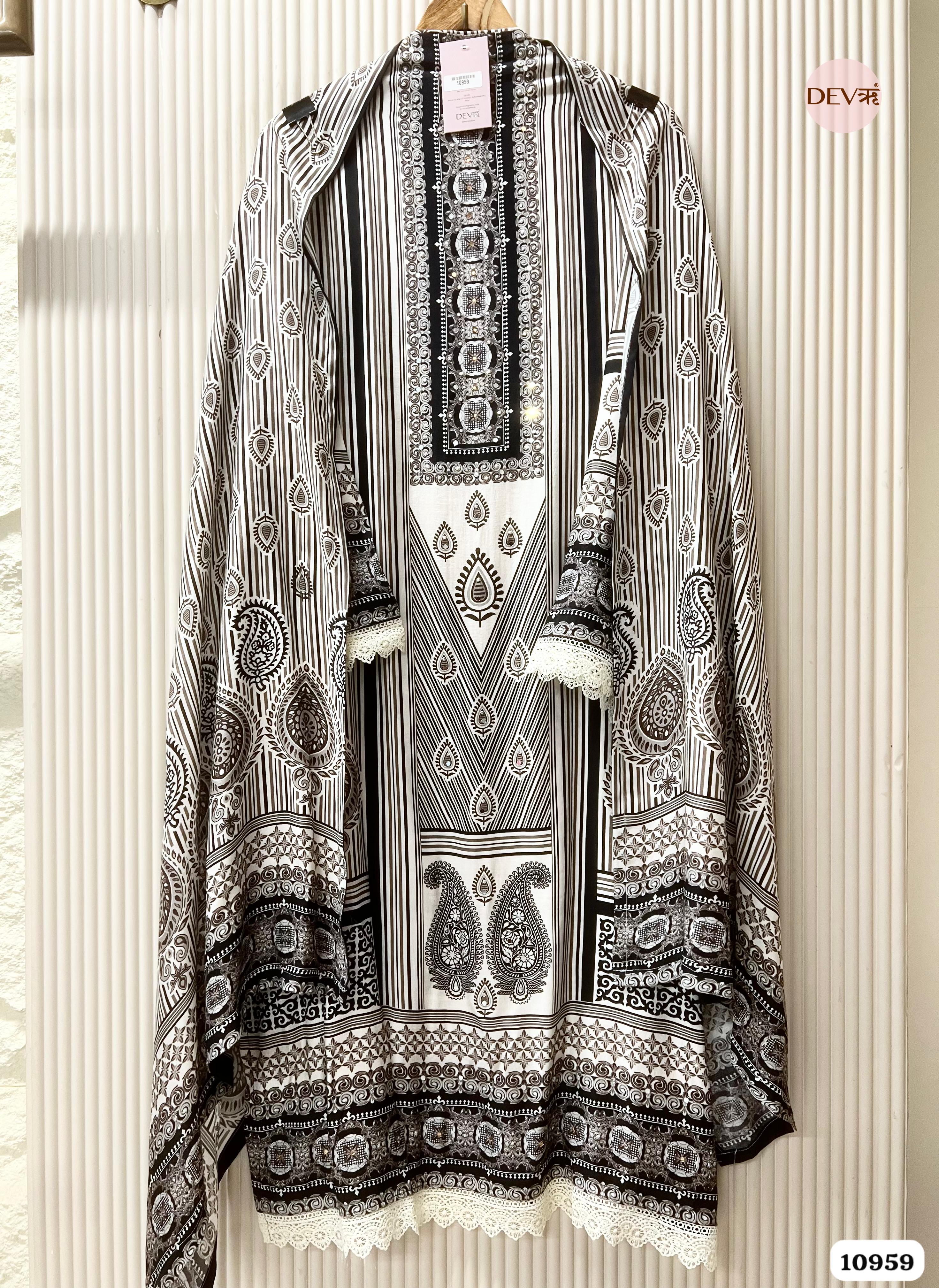 Black & Ivory Muslin Printed Unstitched 3-Piece Suit (Devri – D.No. 10959)