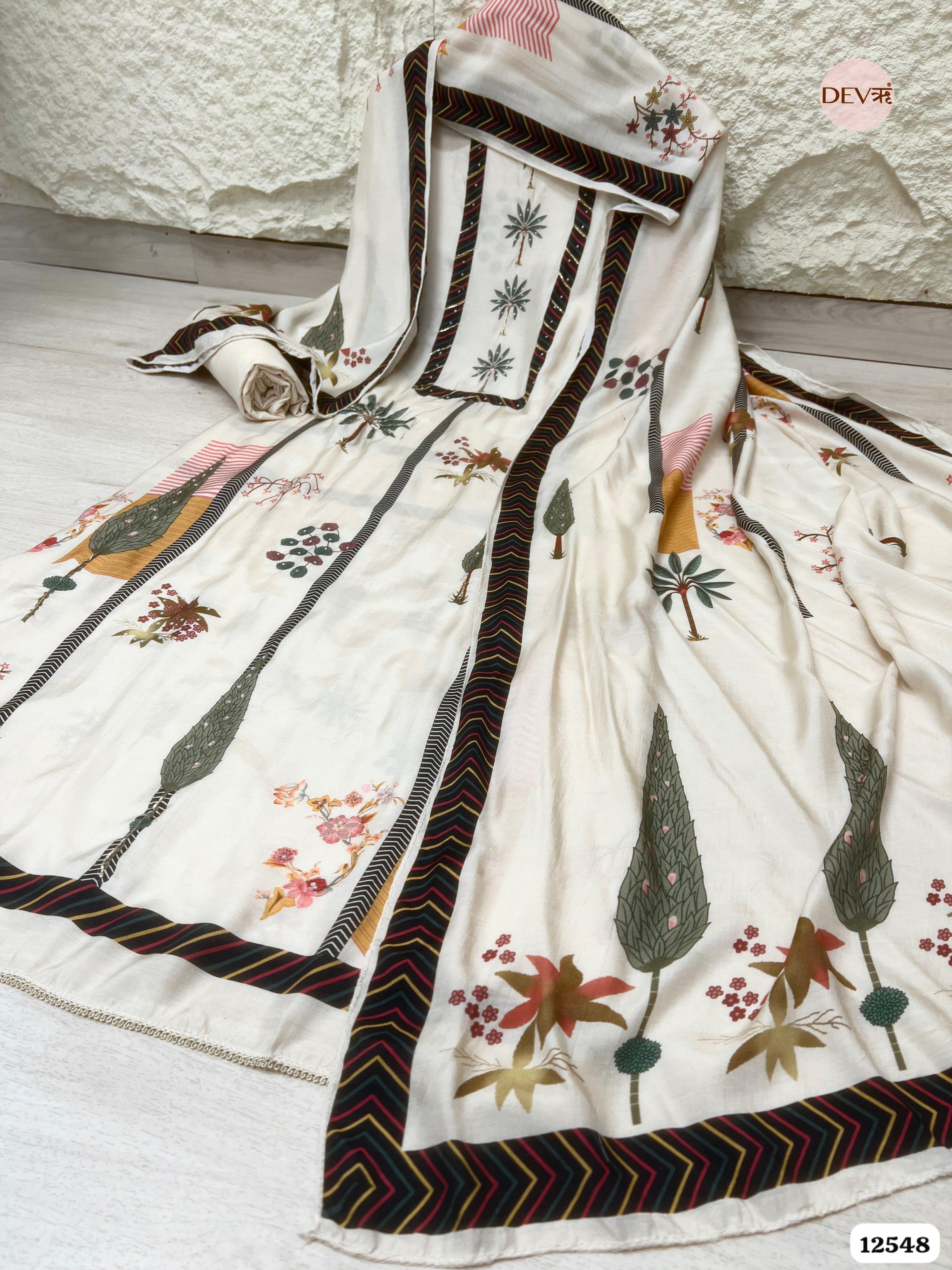 Off-White Muslin Printed Unstitched 3-Piece Suit (Devri – D.No 12548)