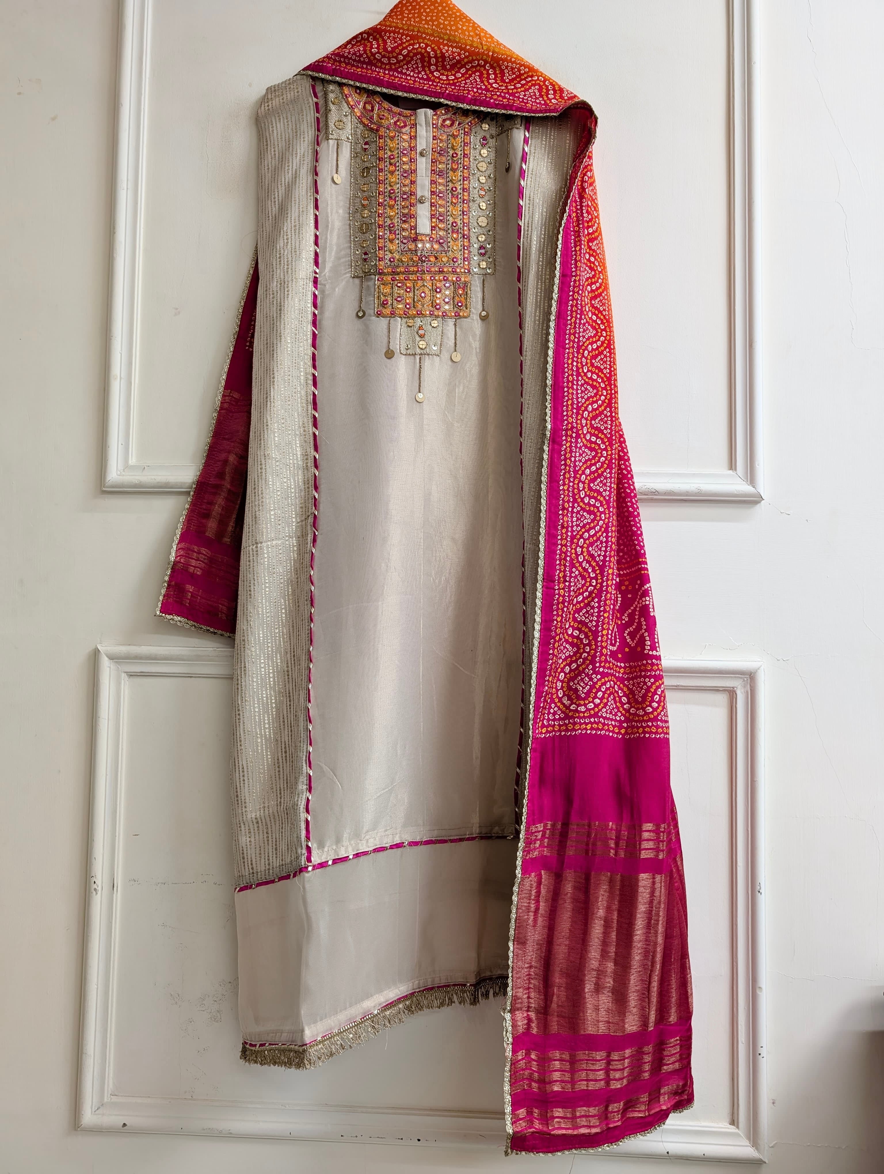 Beige Tissue Silk Hand Unstitched 3-Piece Suit (Devri – D.No 13697)