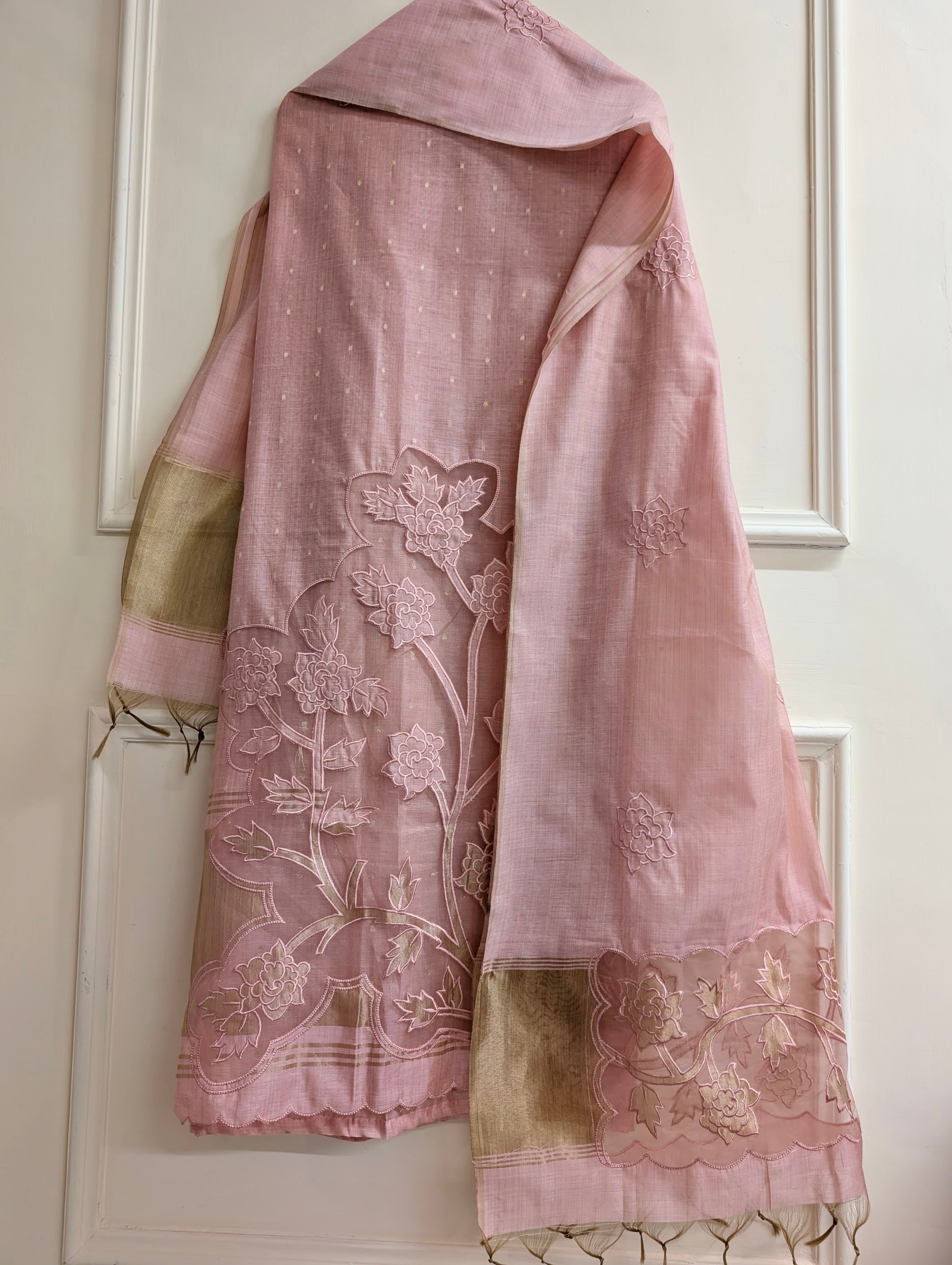 Pink Mul Chanderi Embroidered Unstitched 3-Piece Suit (Devri – D.No 13816)