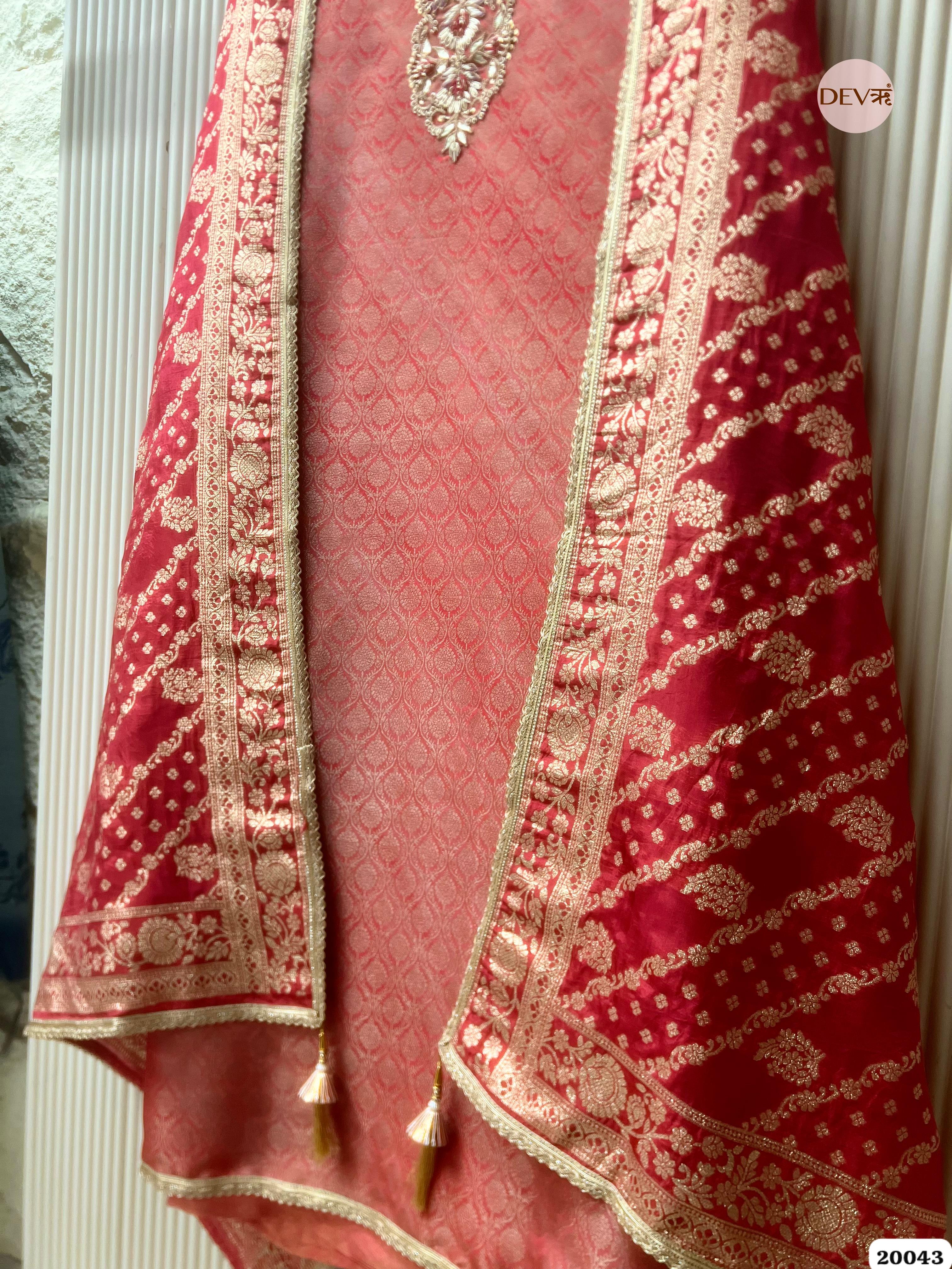 Crimson Banarasi Tissue Embroidered Unstitched 3-Piece Suit (Devri – D.No 20043)