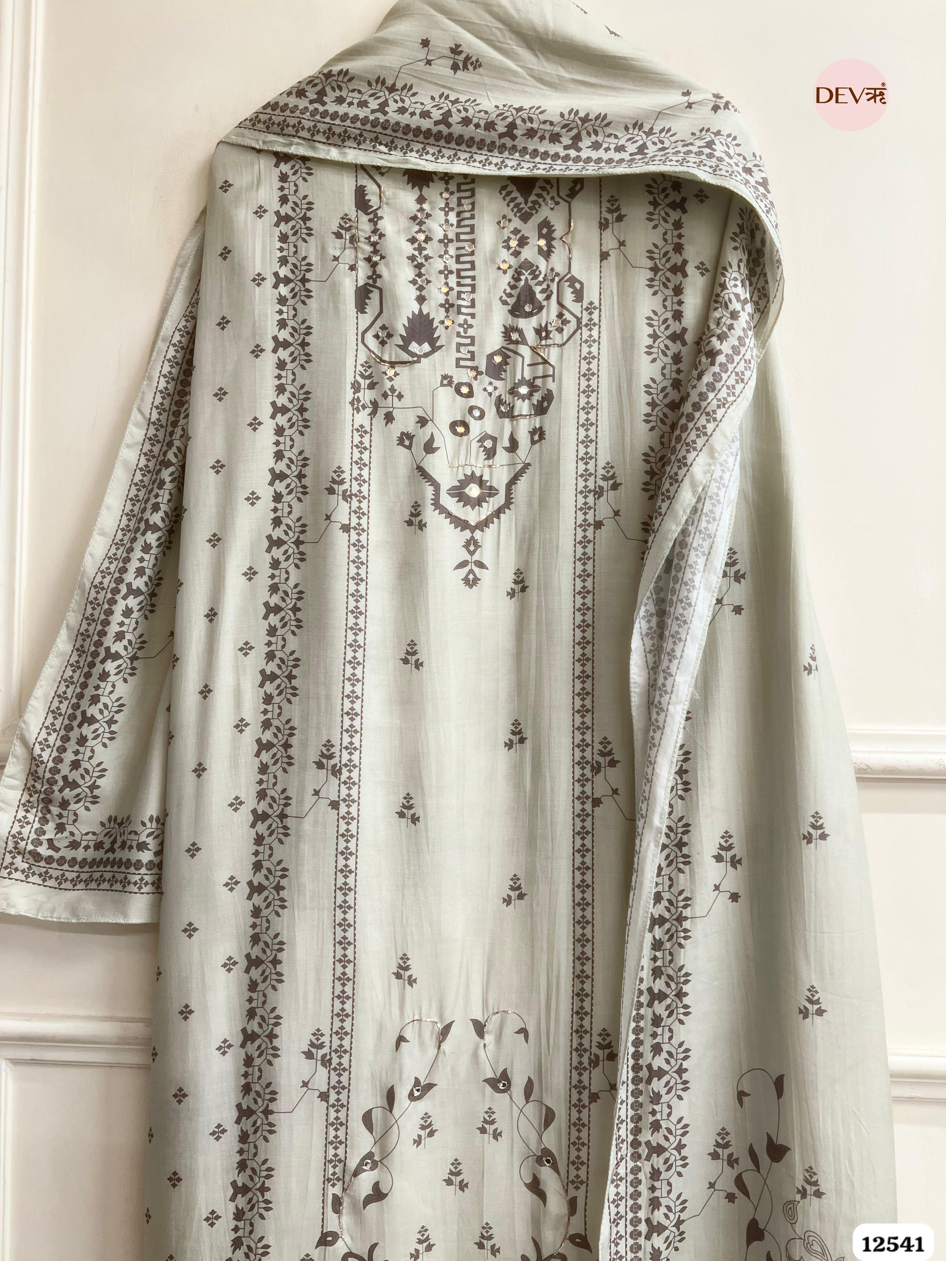 mint green Muslin Digital Printed Unstitched 3-Piece Suit (Devri – D.No. 12541)