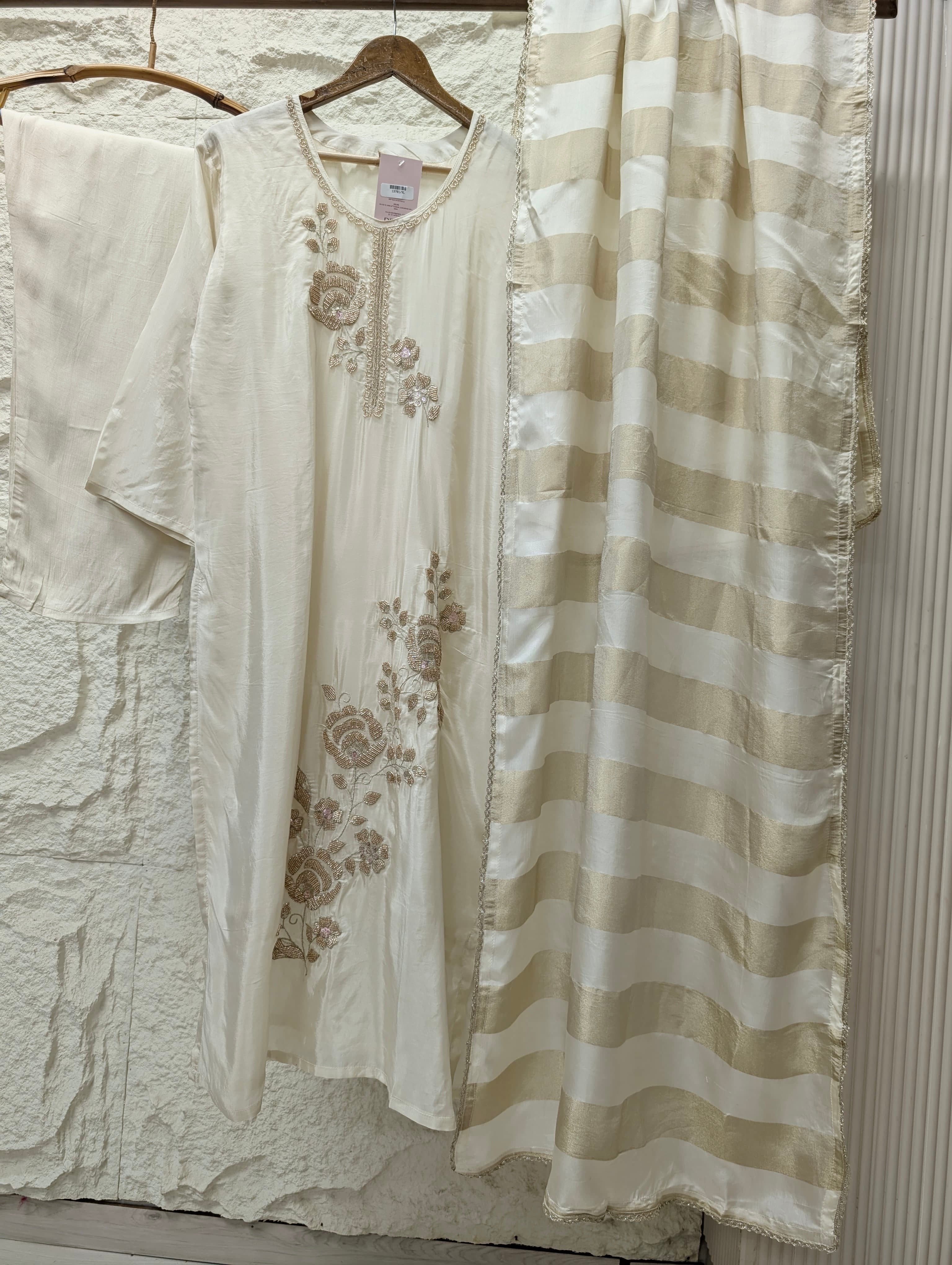 Gulnaar Tissue silk blend Embroidered Ivory 3-Piece Set (Devri – D.No 13701)