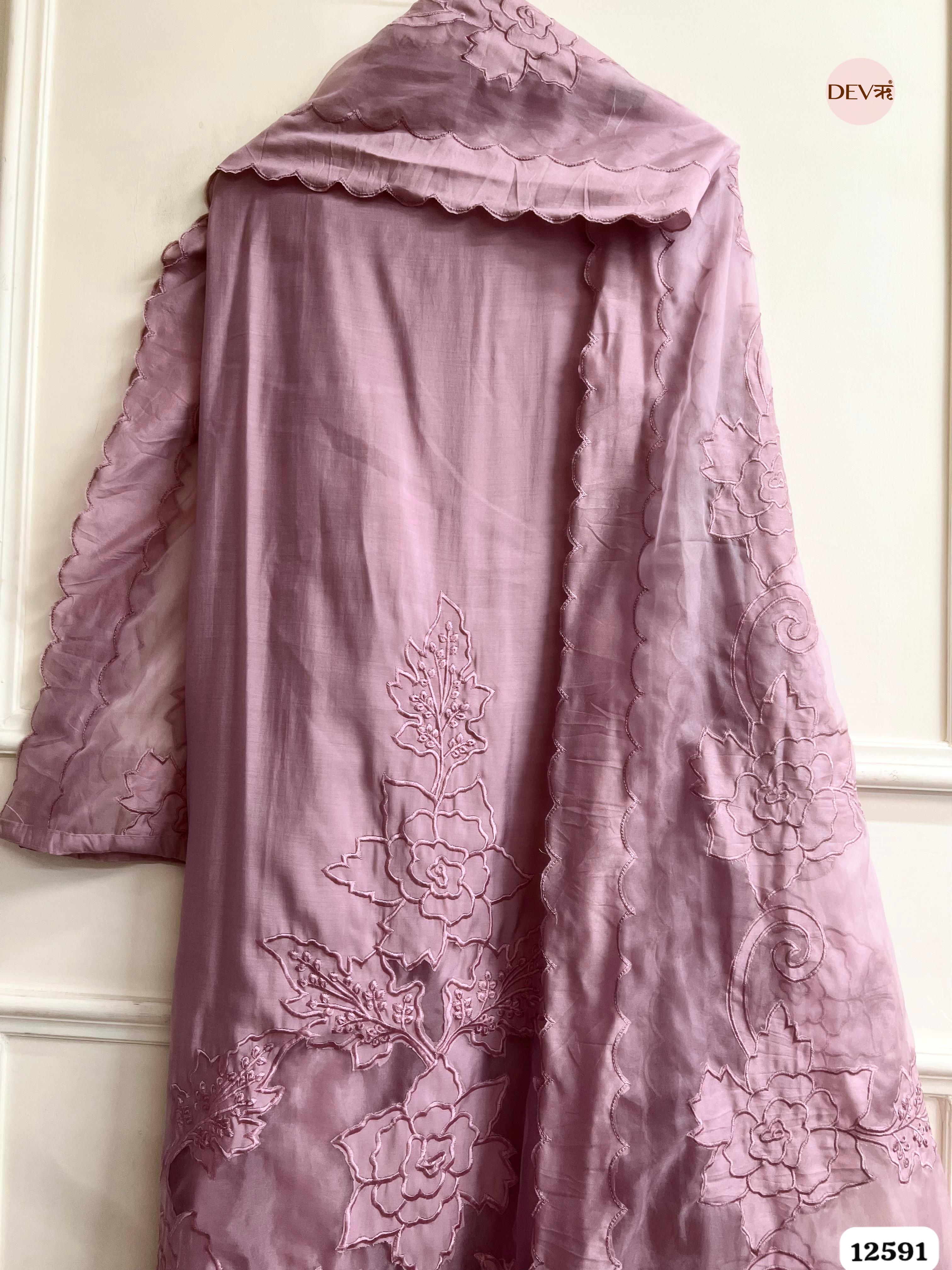 .Mauve Modal Silk Embroidered Unstitched 3-Piece Suit (Devri – D.No 12591)