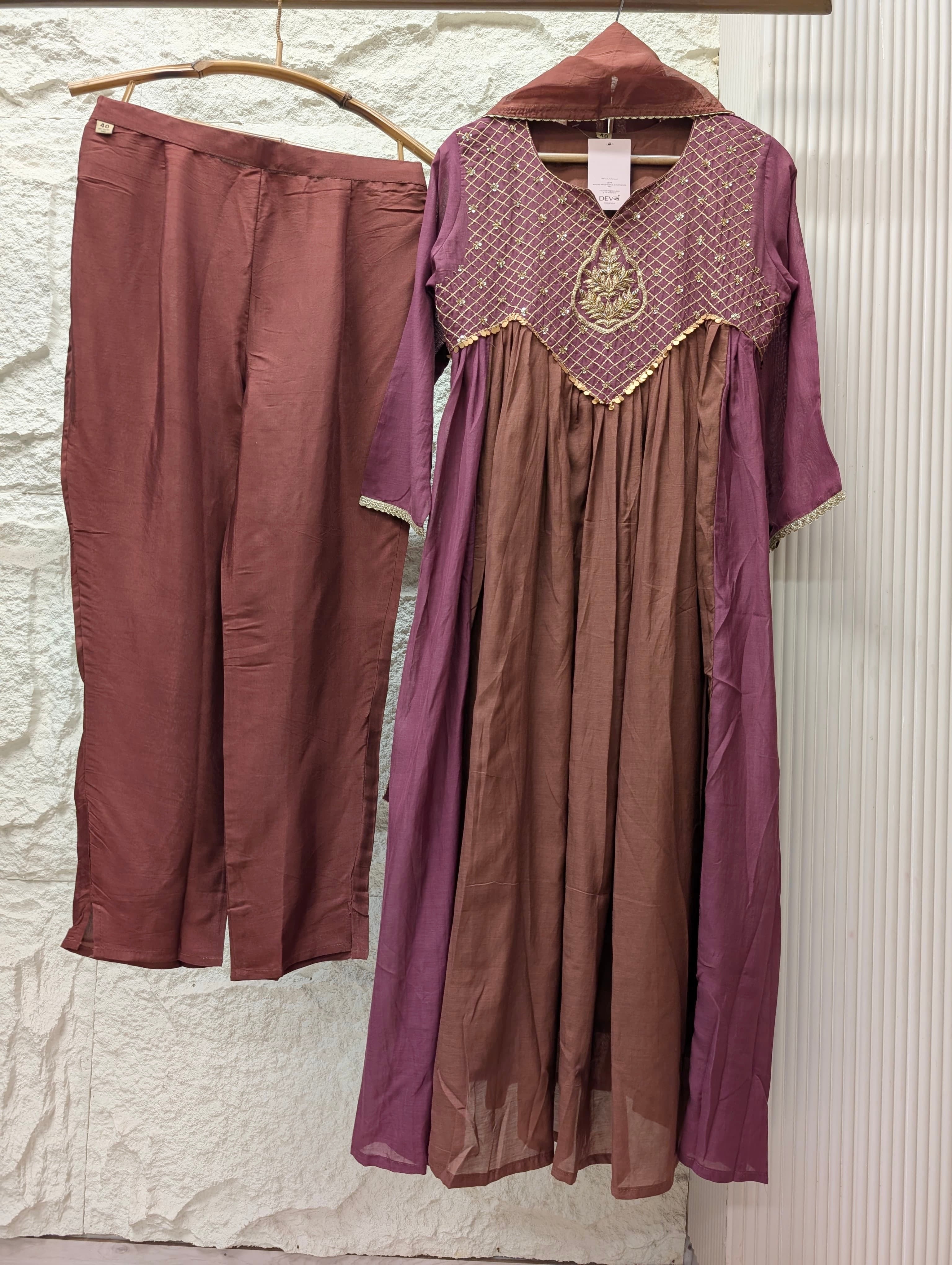 Varnika Mul Chanderi Embroidered Mauve 3-Piece Set (Devri – D.No 13803)