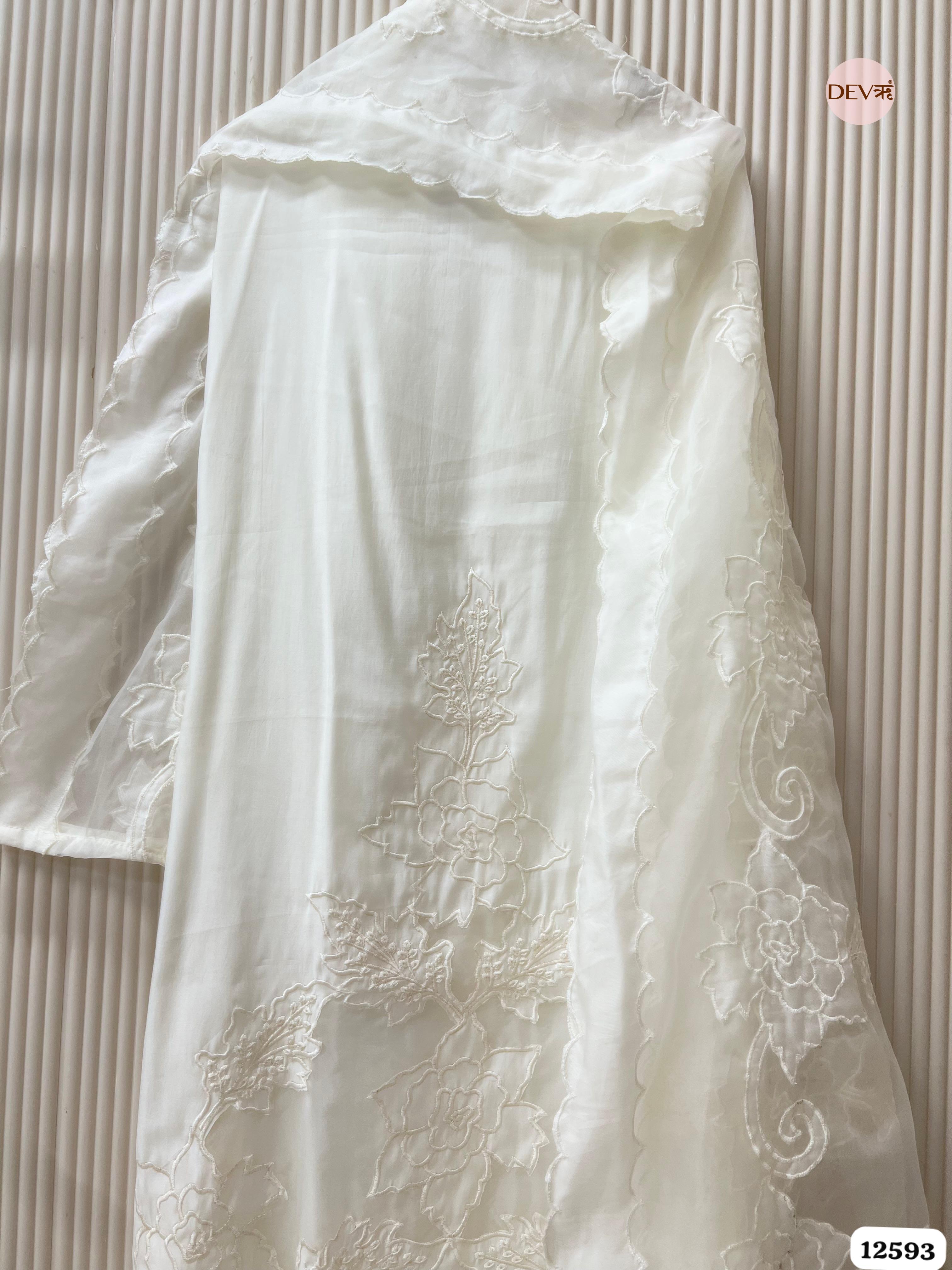 White Modal Silk Embroidered Unstitched 3-Piece Suit (Devri – D.No 12593)