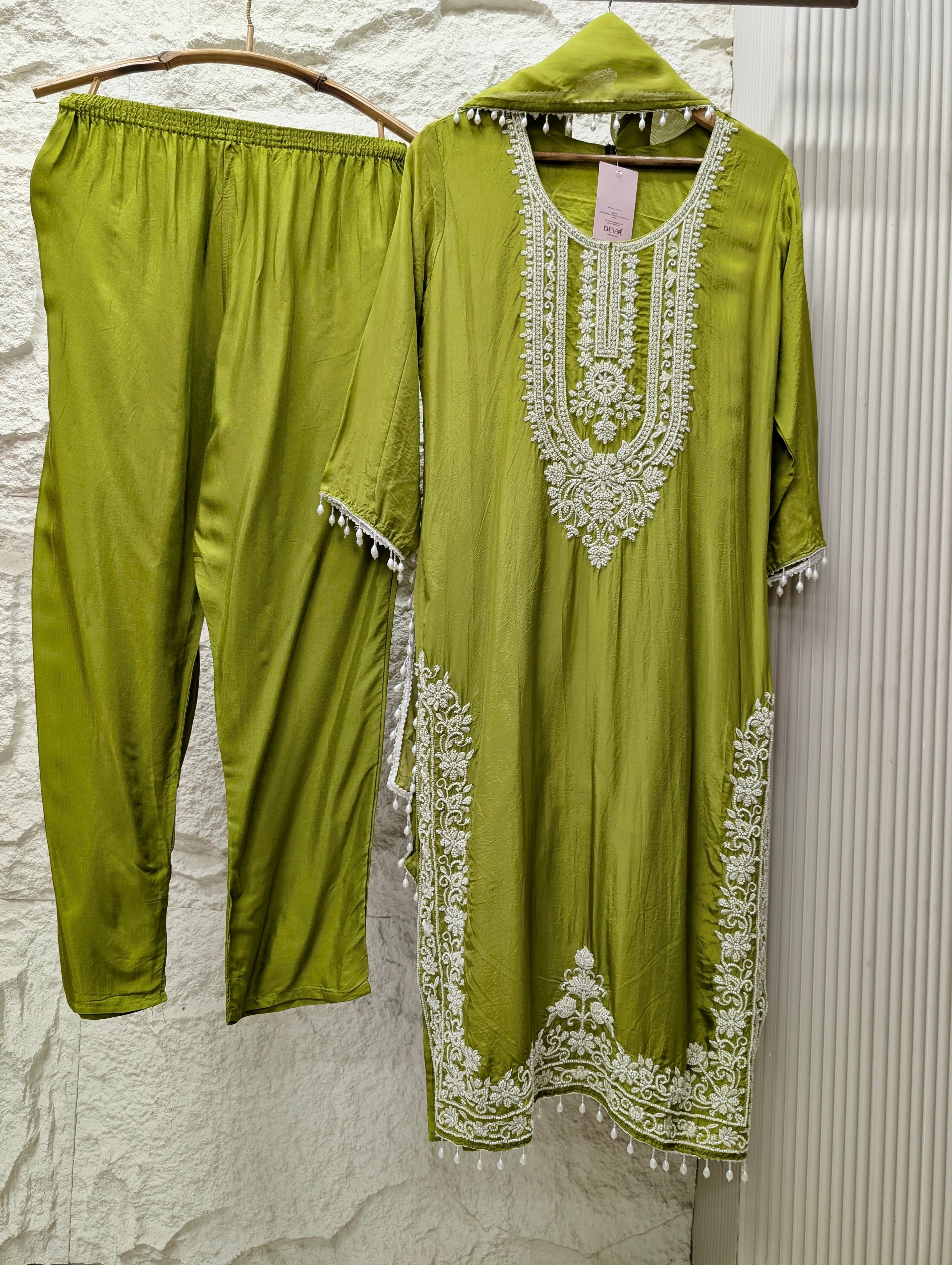 Zareen Pure organza silk Embroidered Olive Green 3-Piece Set (Devri – D.No 13792)