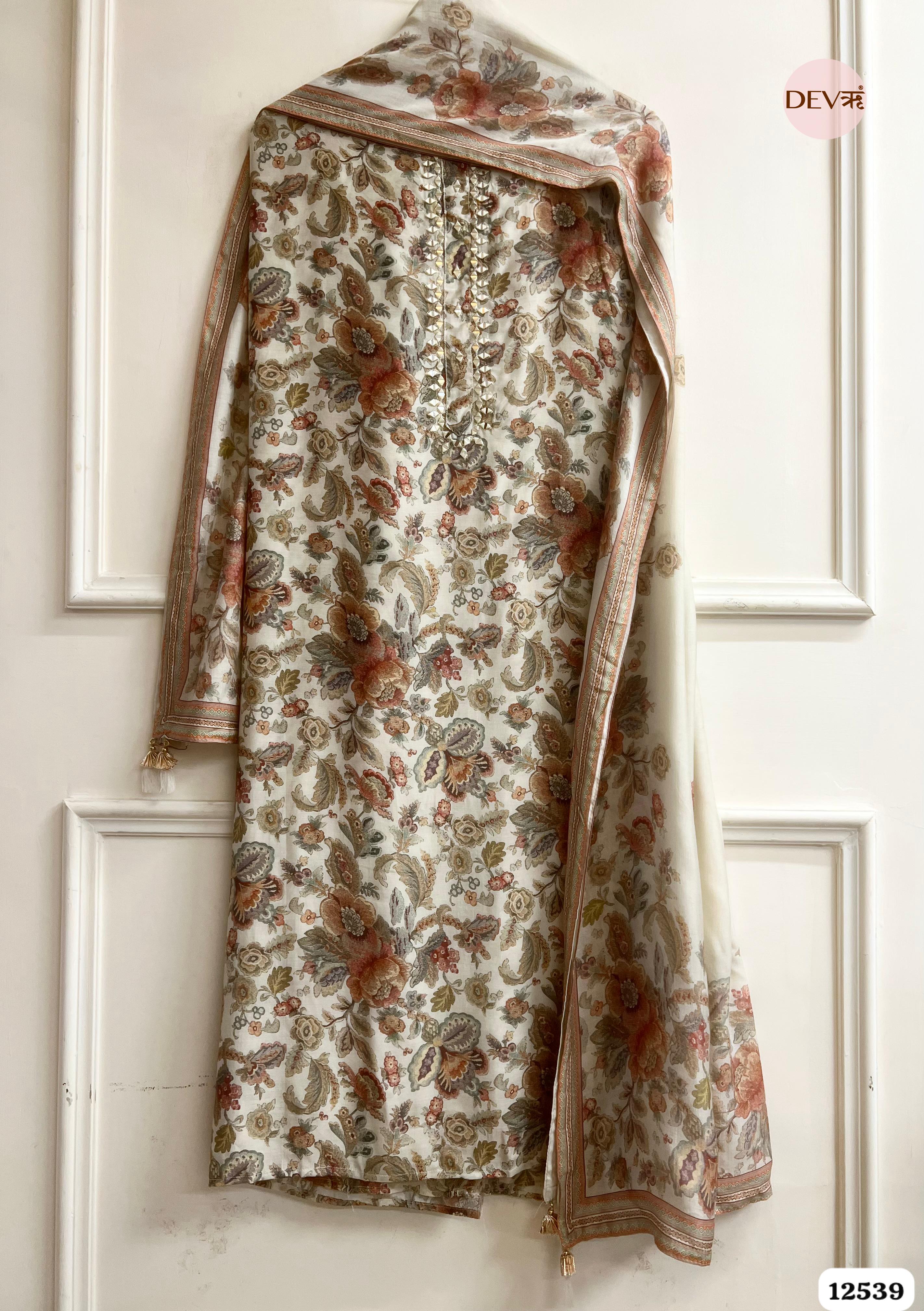 Ivory Muslin Printed Unstitched 3-Piece Suit (Devri – D.No . 12539)