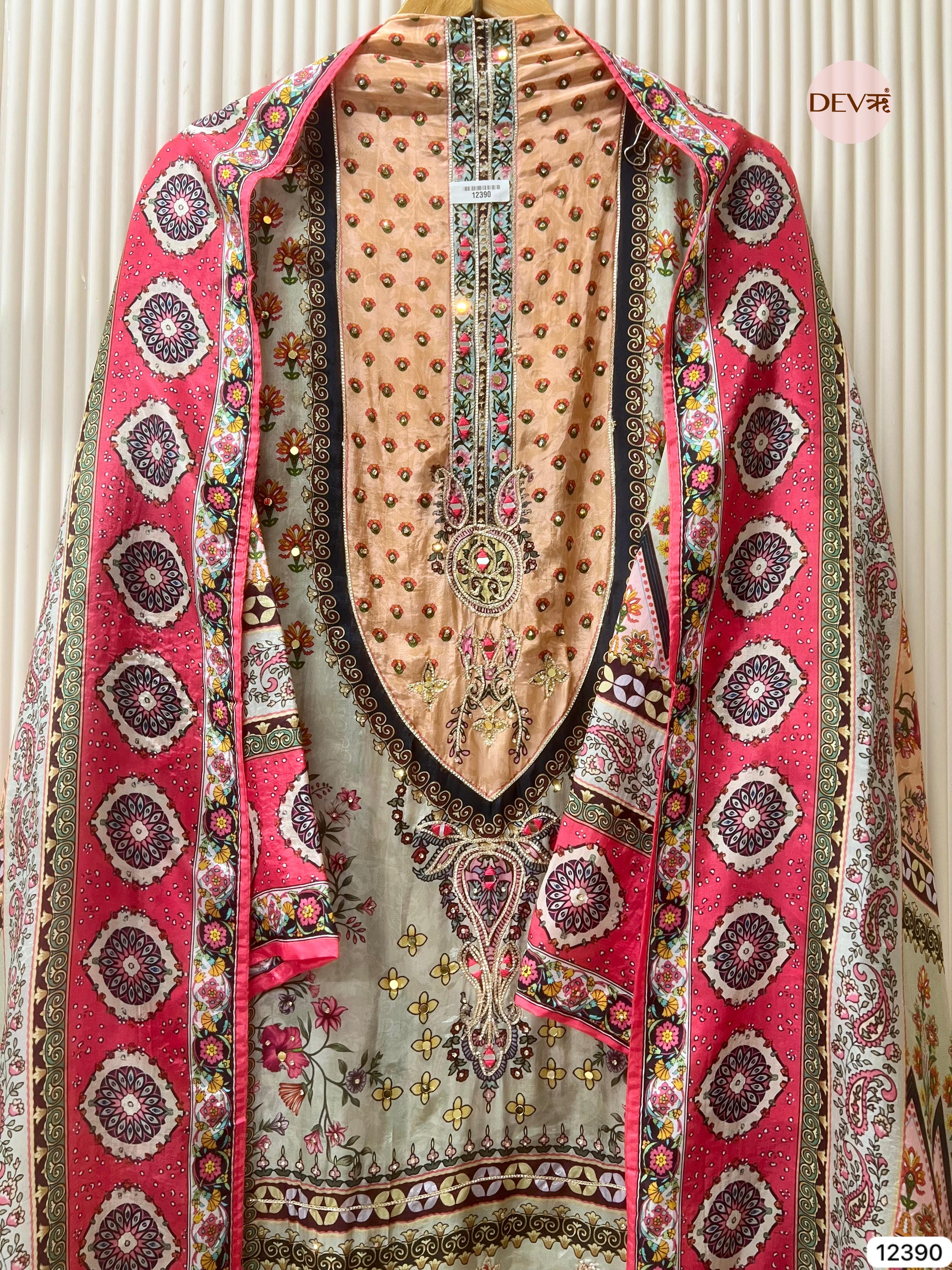 Peach Muslin Printed Unstitched 3-Piece Suit (Devri – D.No 12390)