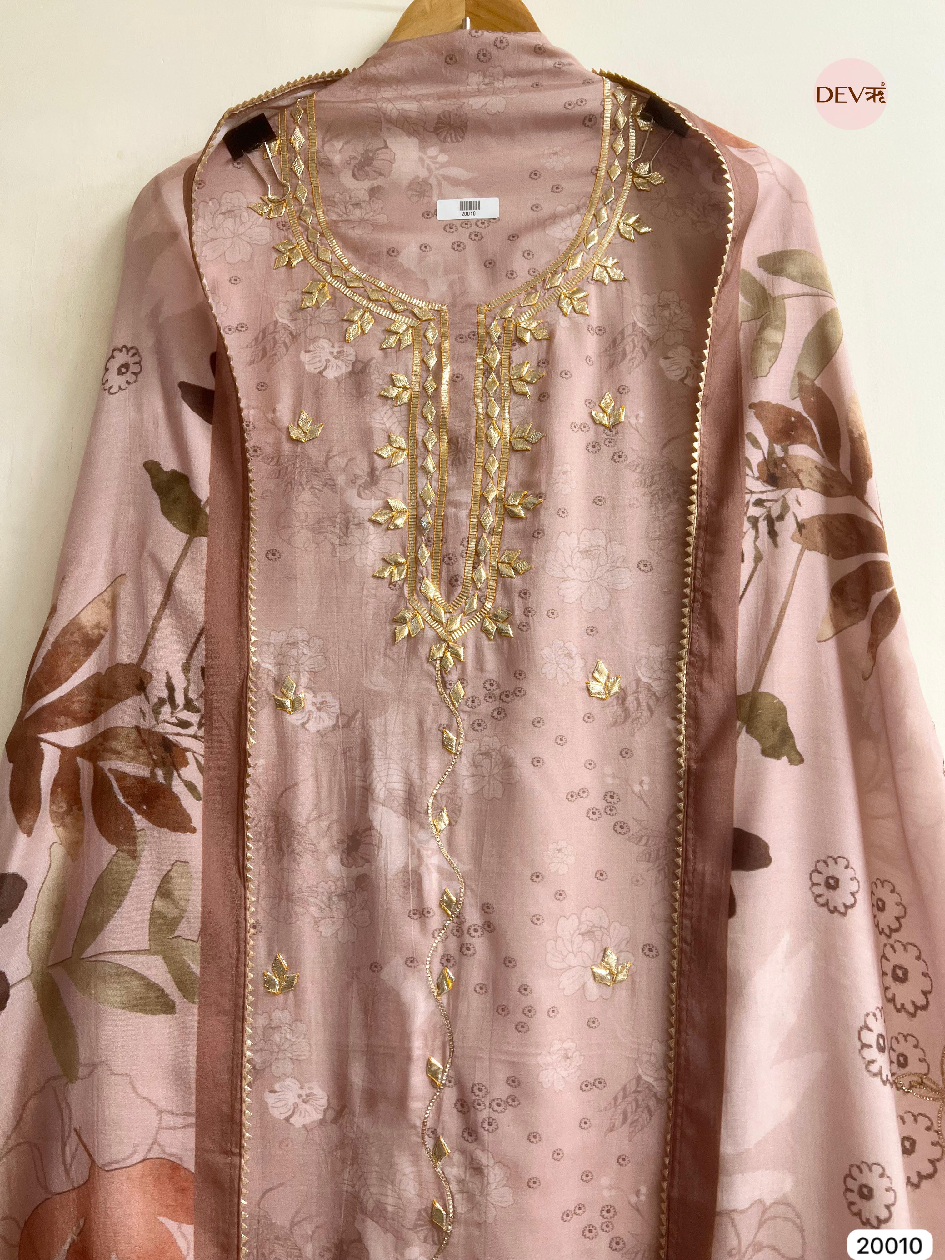 Mauve Muslin Hand Embroidered Unstitched 3-Piece Suit (Devri – D.No 20010)