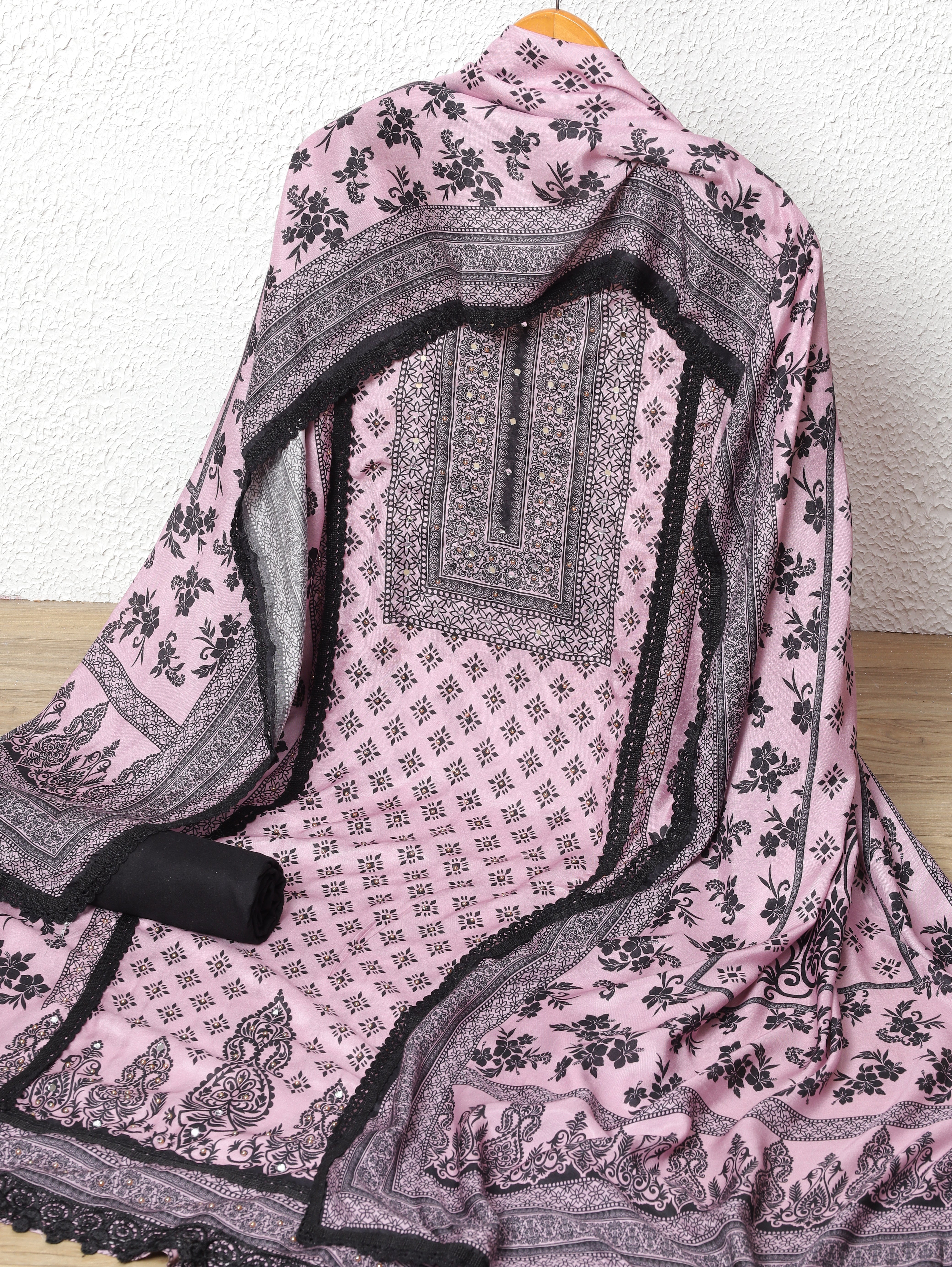 Lavender Pure Muslin Printed Unstitched 3-Piece Suit (Devri – D.No11748)