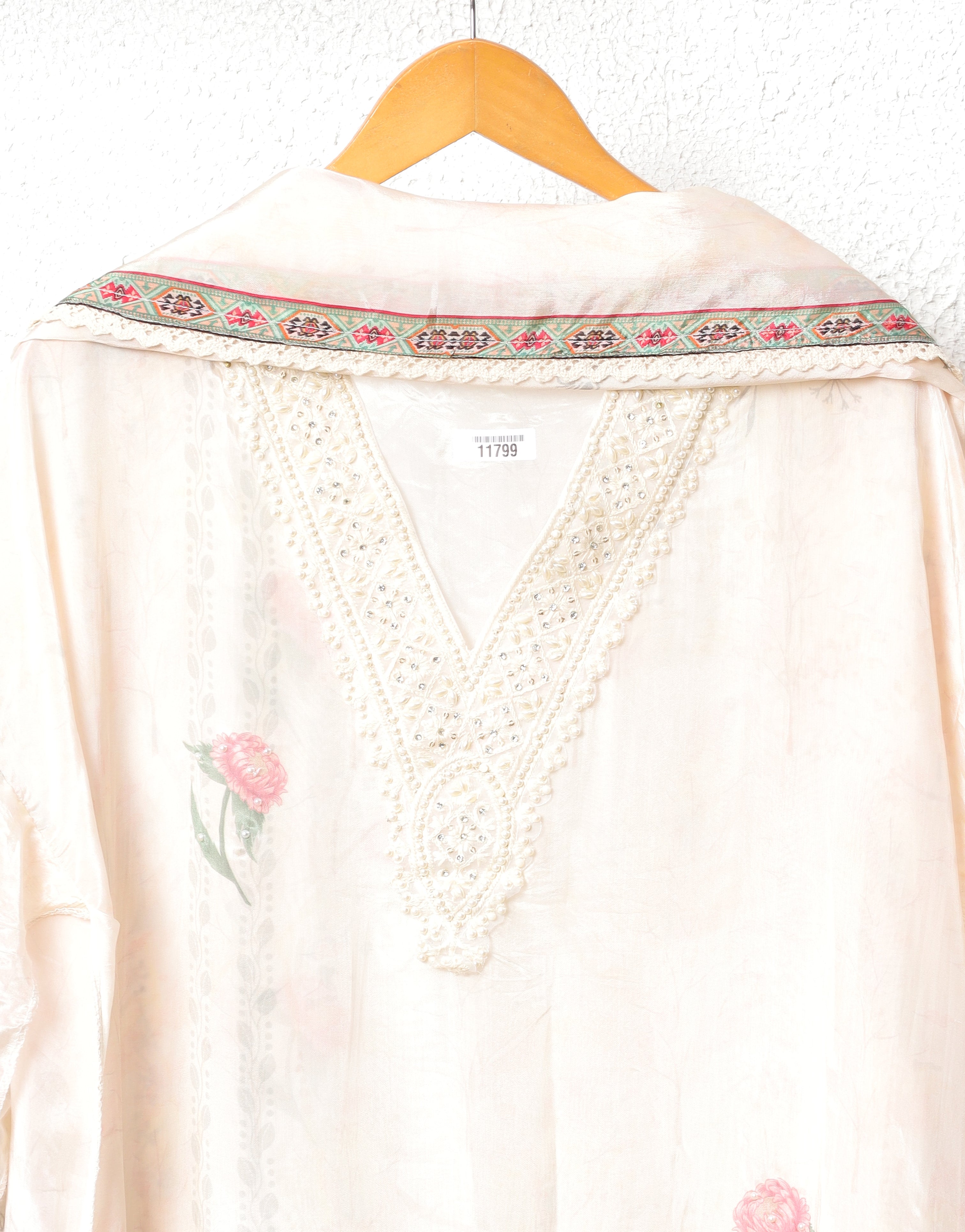 Ivory Organza Silk Printed Unstitched 3-Piece Suit (Devri – D.No 11799)