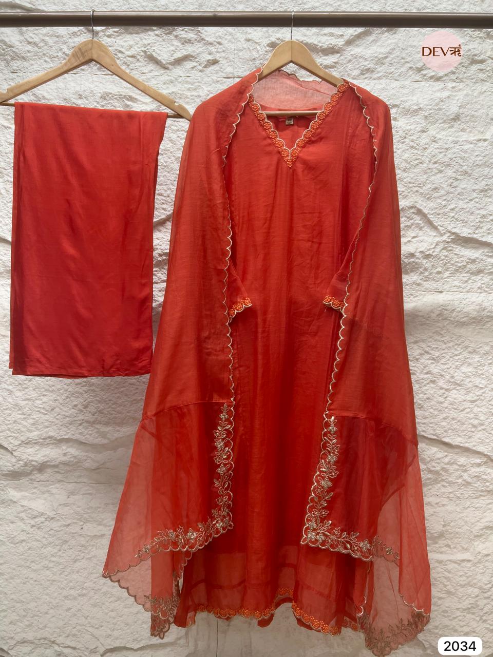 Aarvi Mul Chanderi Coral Embroidered 3-Piece Set (Devri – D.No 2034)