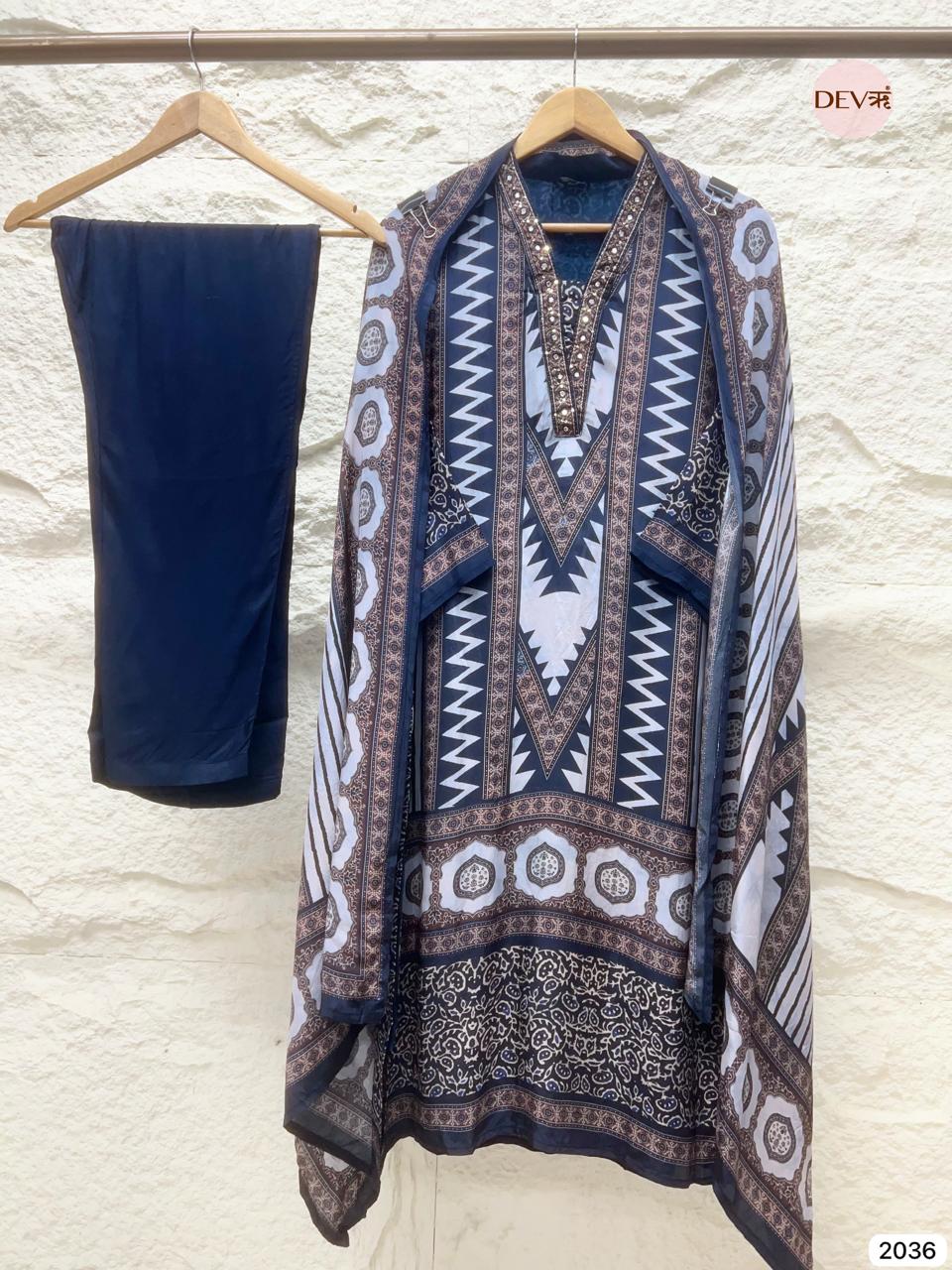 Aarunya Muslin Printed Blue 3-Piece Set (Devri – D.No 2036)