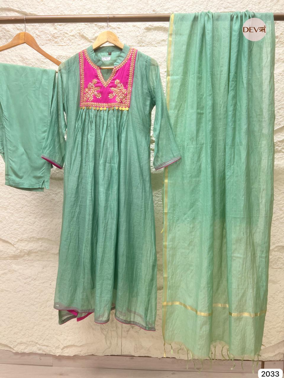 Vedira Chanderi Hand-Embroidered Mint 3-Piece Set (Devri – D.No 2033)