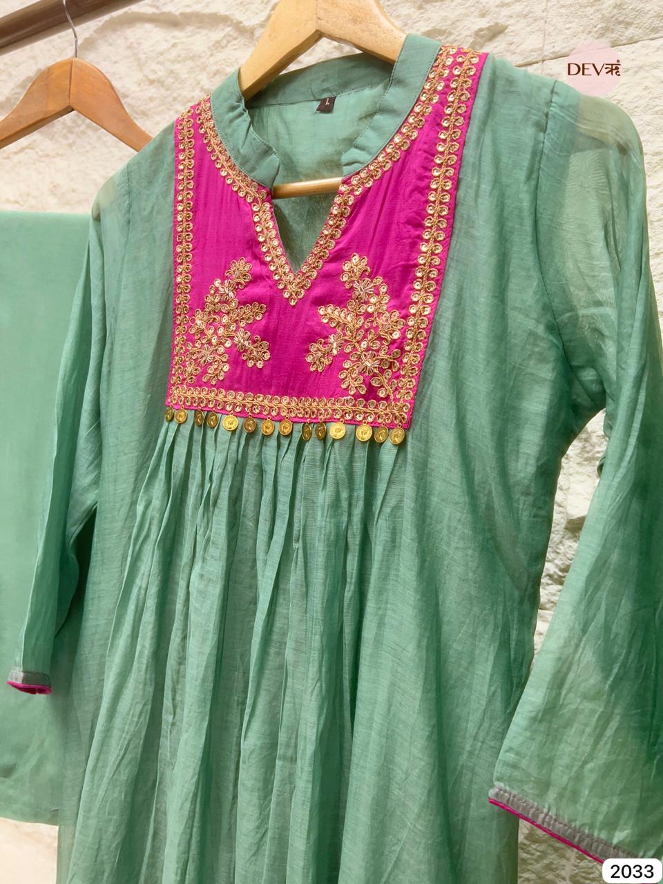 Vedira Chanderi Hand-Embroidered Mint 3-Piece Set (Devri – D.No 2033)