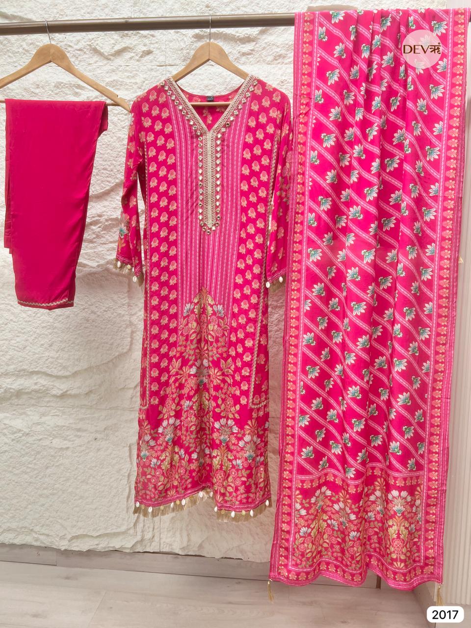 Gulvani Natural Crepe Printed Pink 3-Piece Set (Devri – D.No 2017)