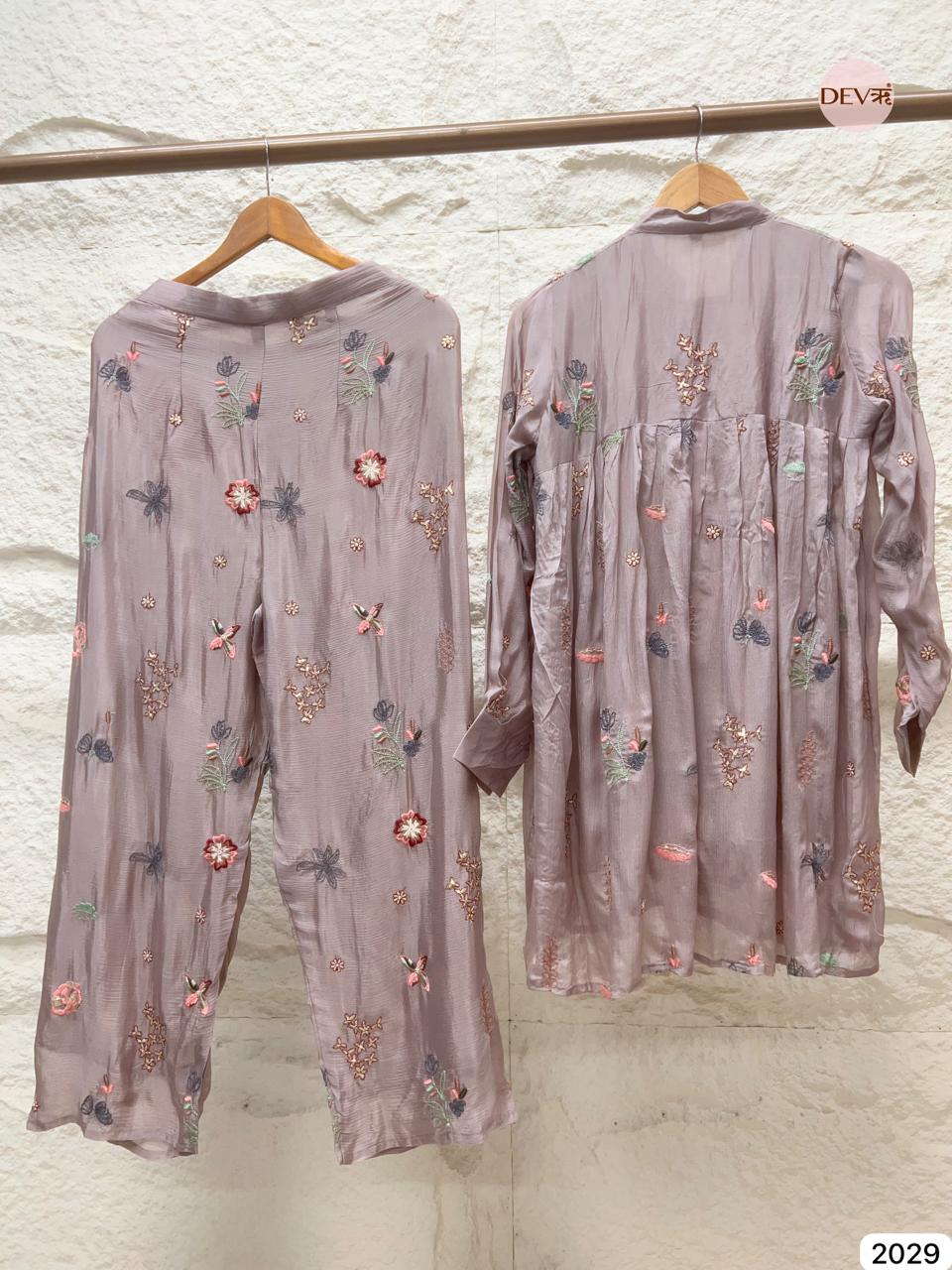 Aarvani Chinon Embroidered Mauve 2-Piece Set (Devri – D.No 2029)