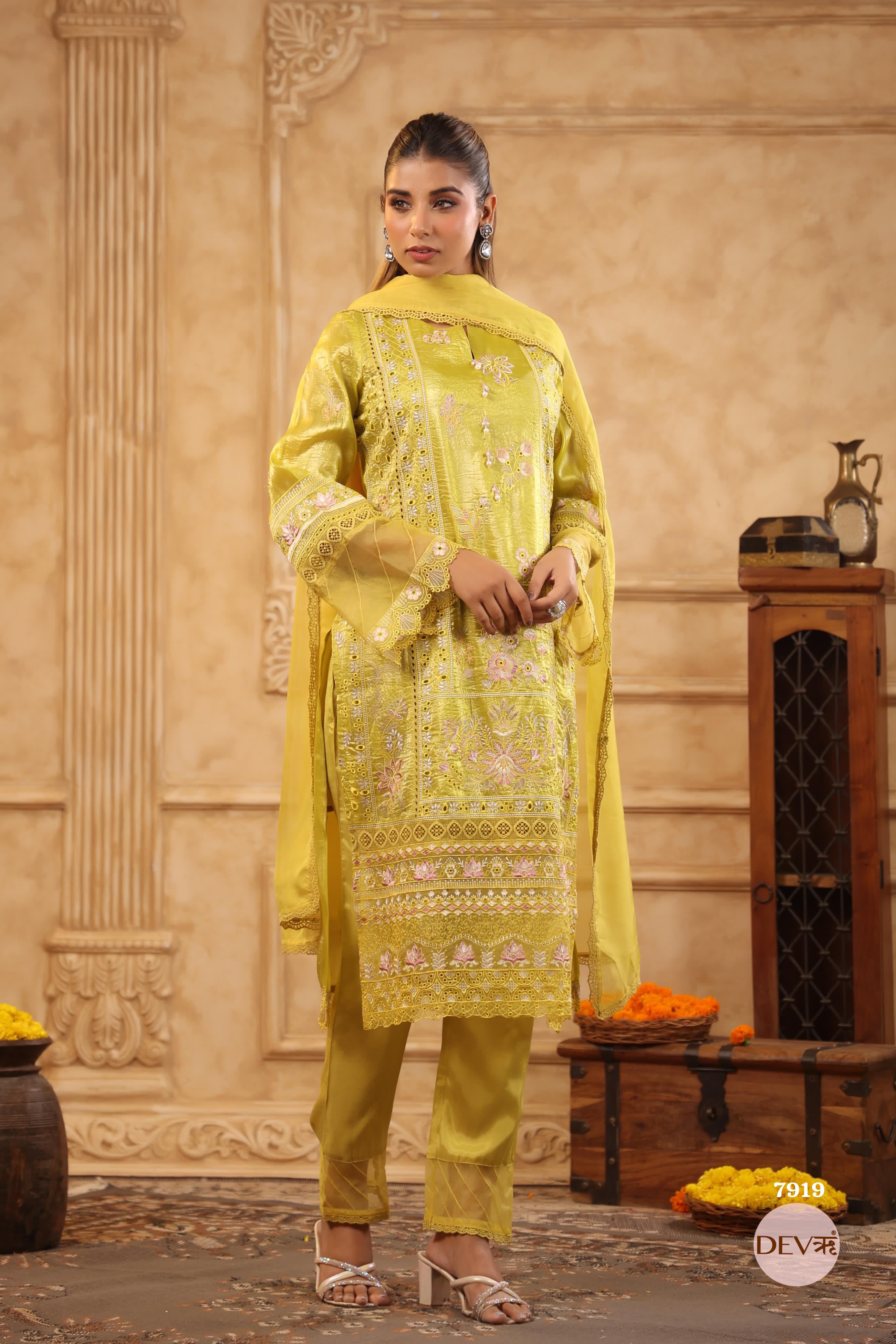 Pure tissue crush silk suit set