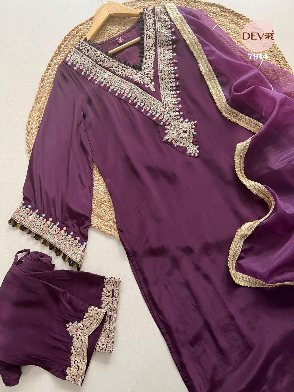 Pure natural crepe {7914}