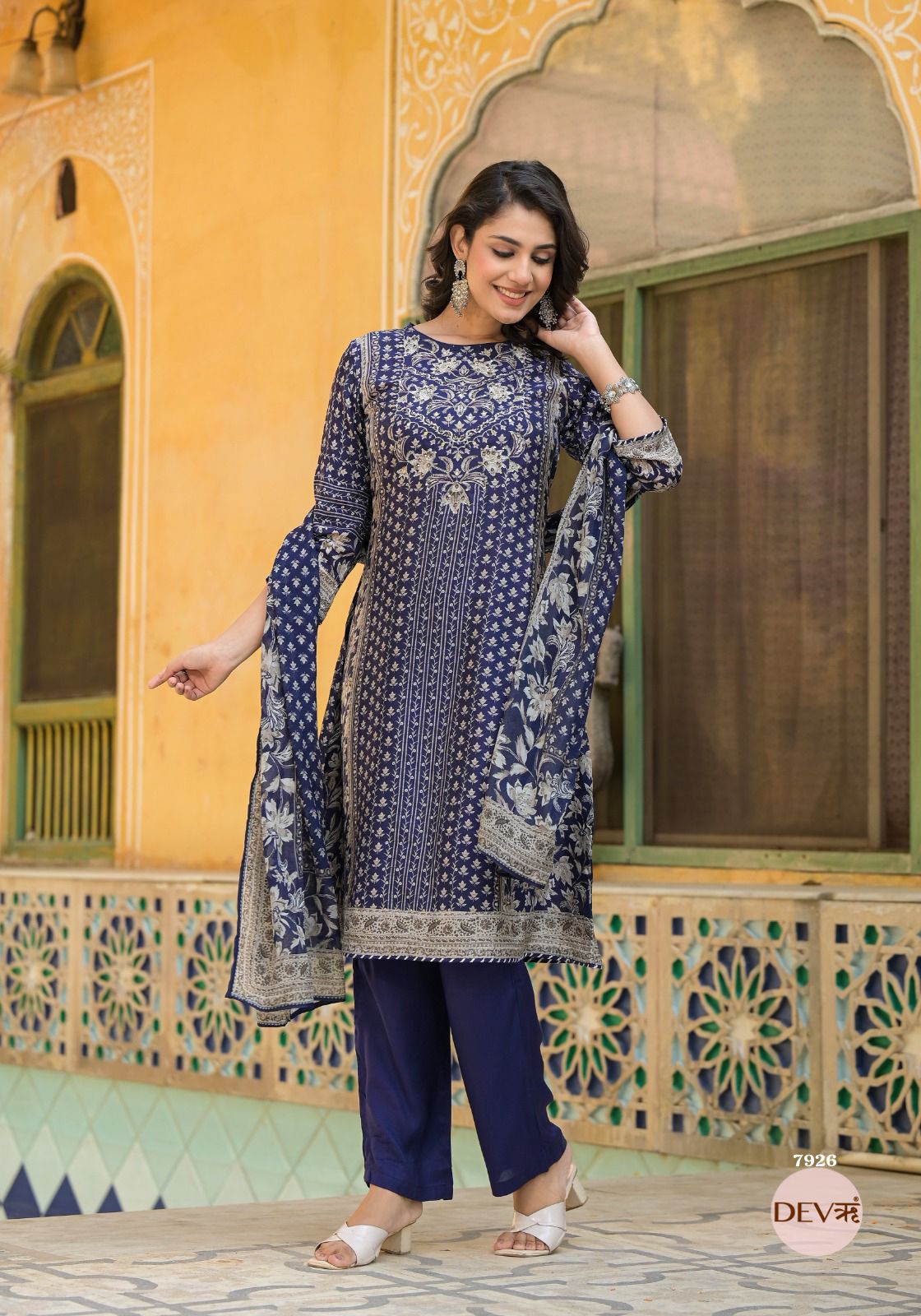 Stylish Pure dola silk suit set {7926}