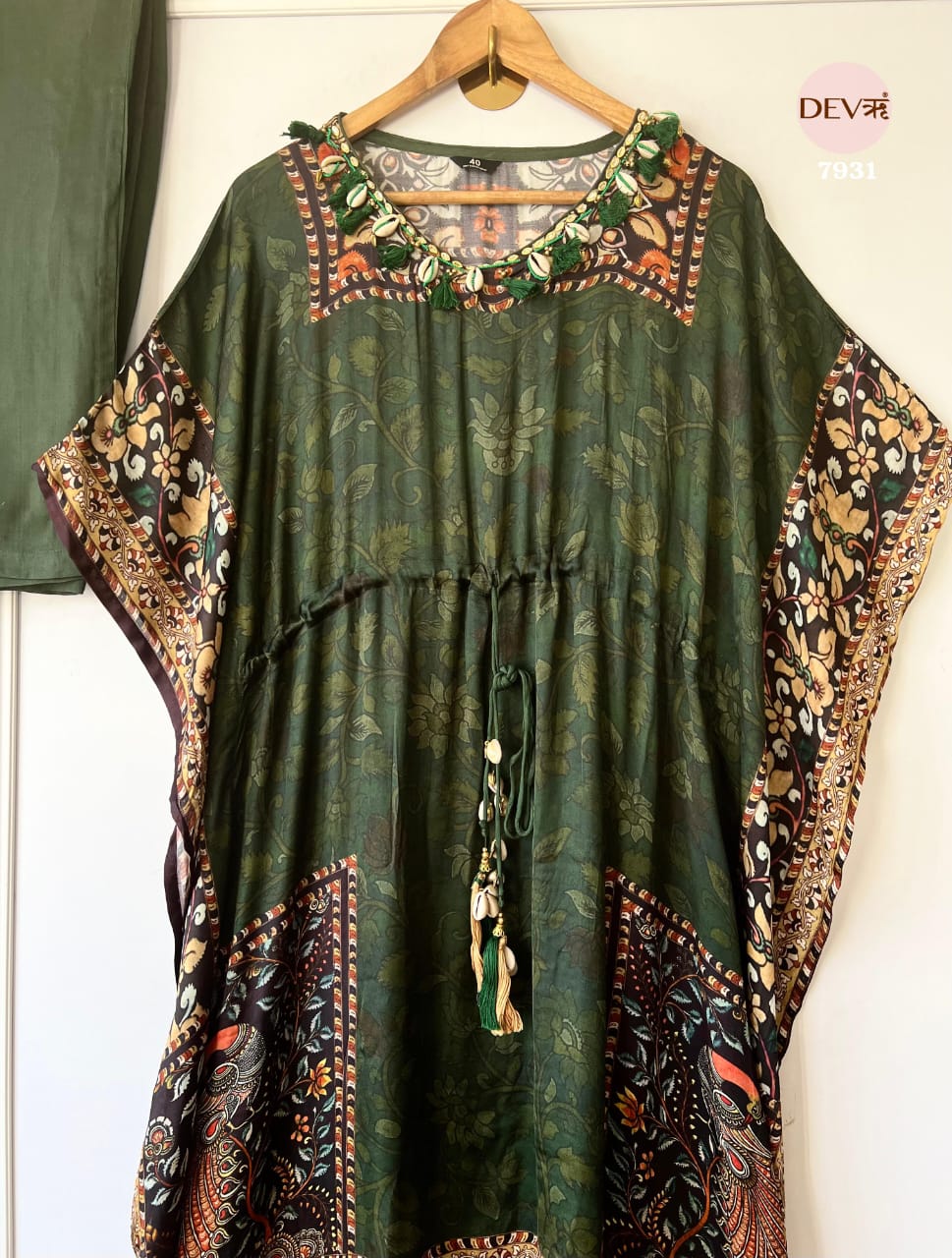 Stylish Pure gajji kaftan set {7931}