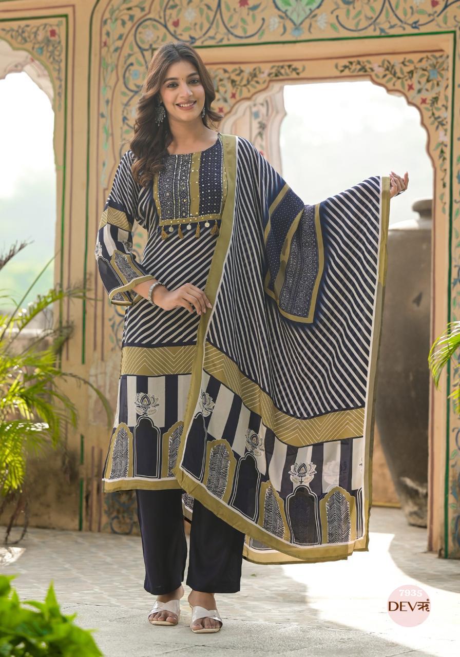 Stylish Pure muslin suit set {7935/M}