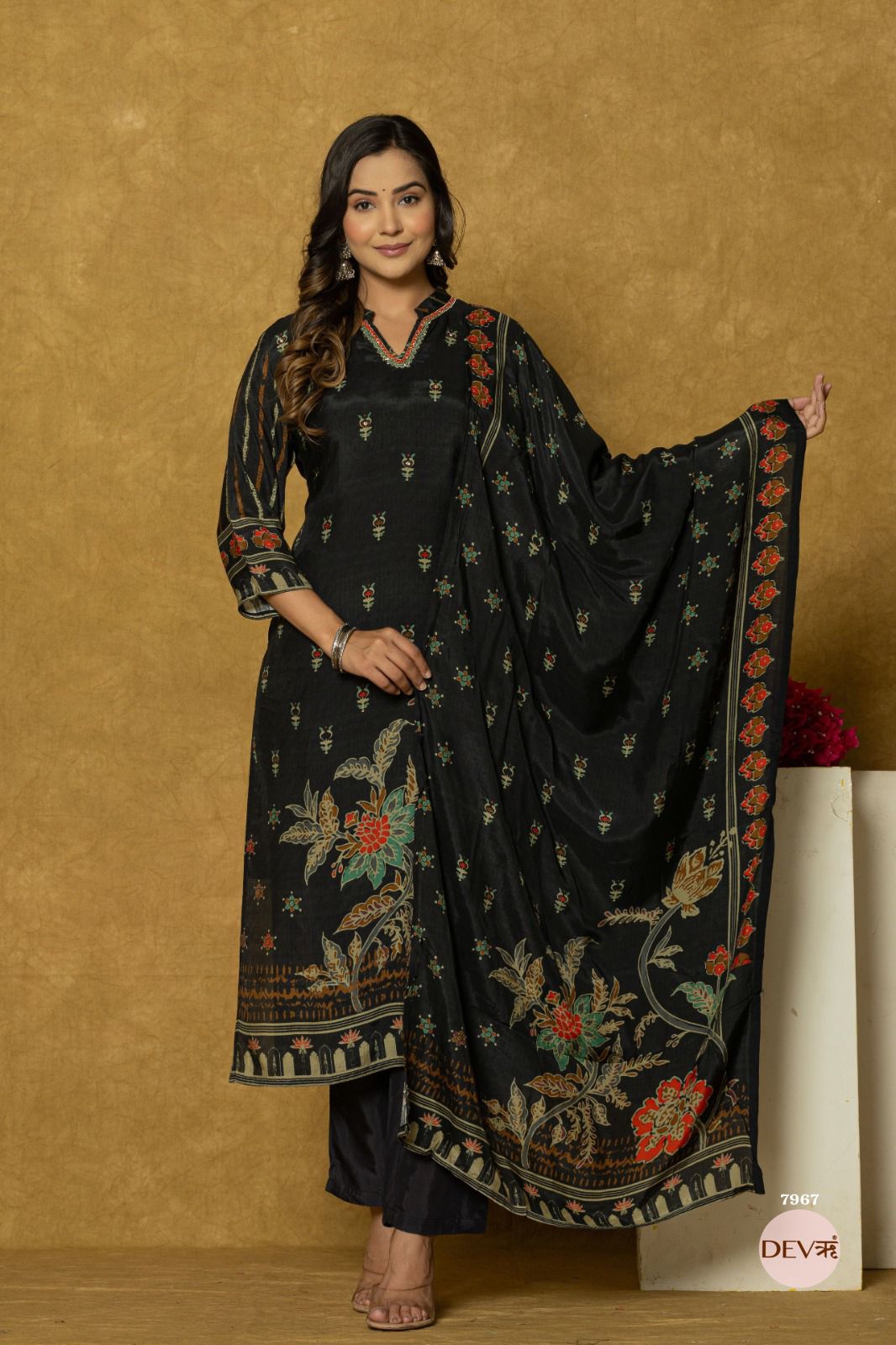 Stylish Pure muslin suit set