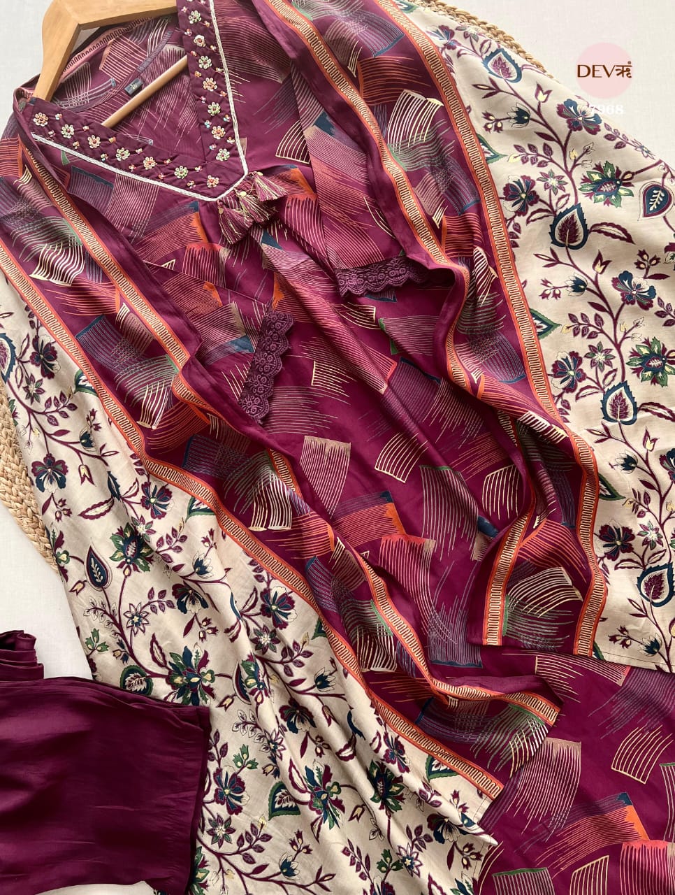 Stylish Pure modal printed suit set {7968}