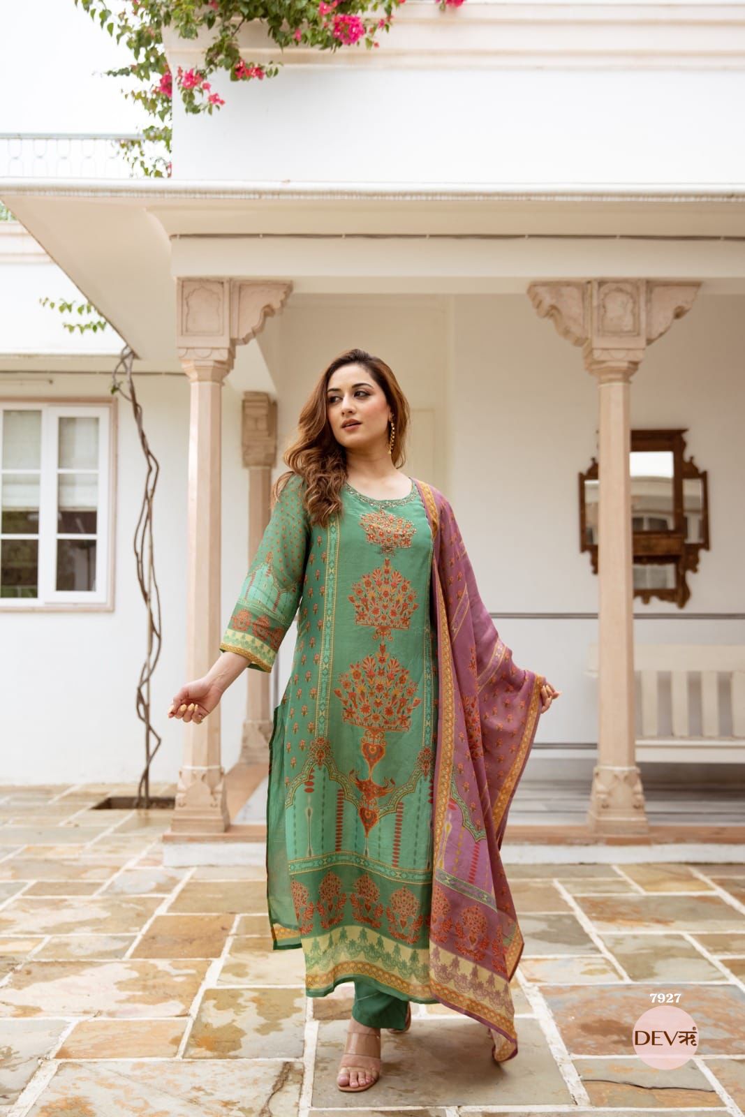 Pure tissue silk suit set