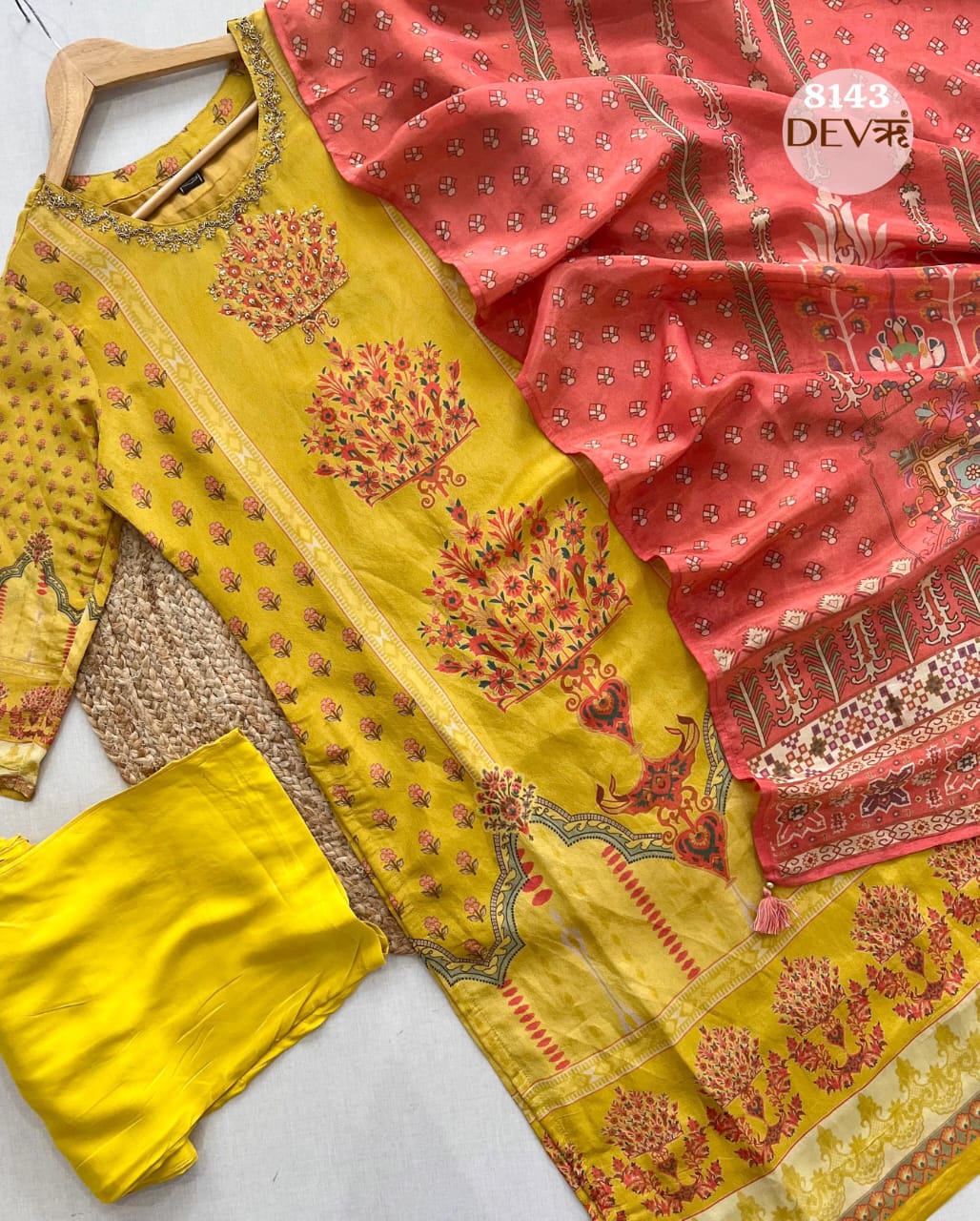 Tissue silk suit set {8143}