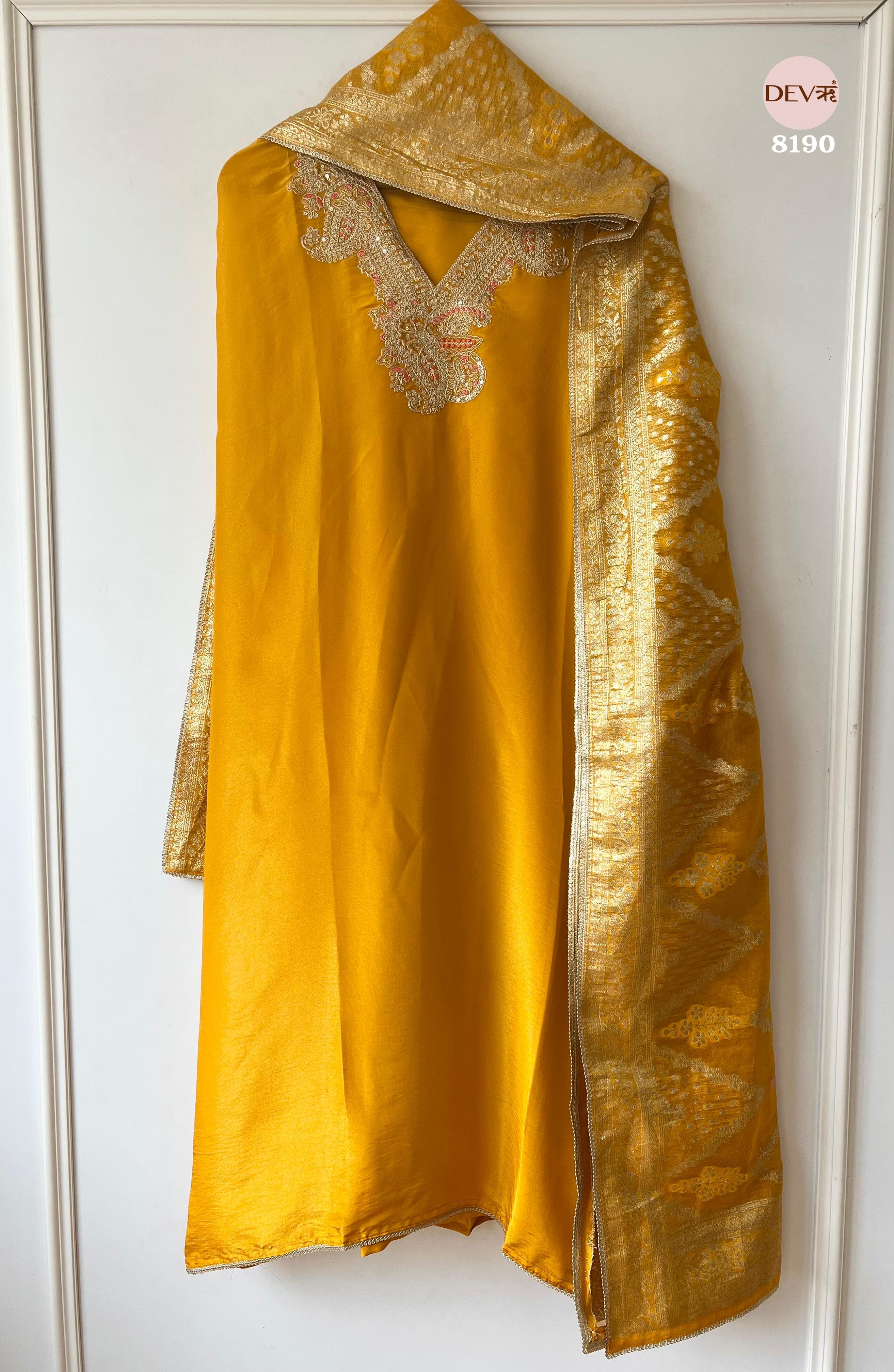 Tissue shimmer silk suit set