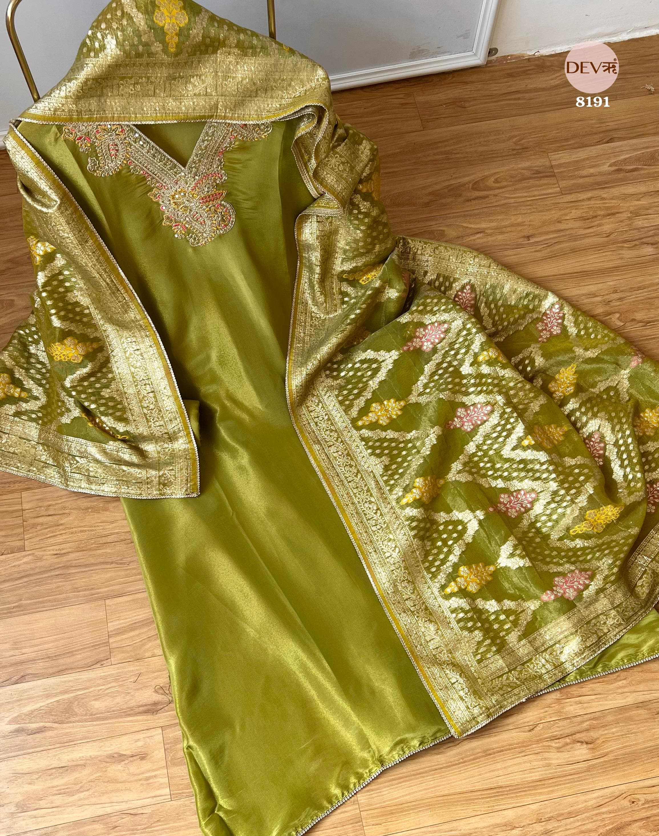 Tissue shimmer silk suit set