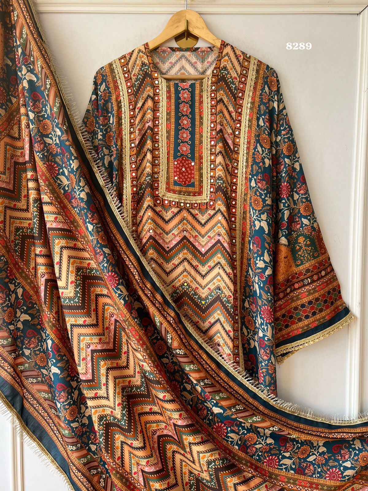 Pure muslin suit set {8289}