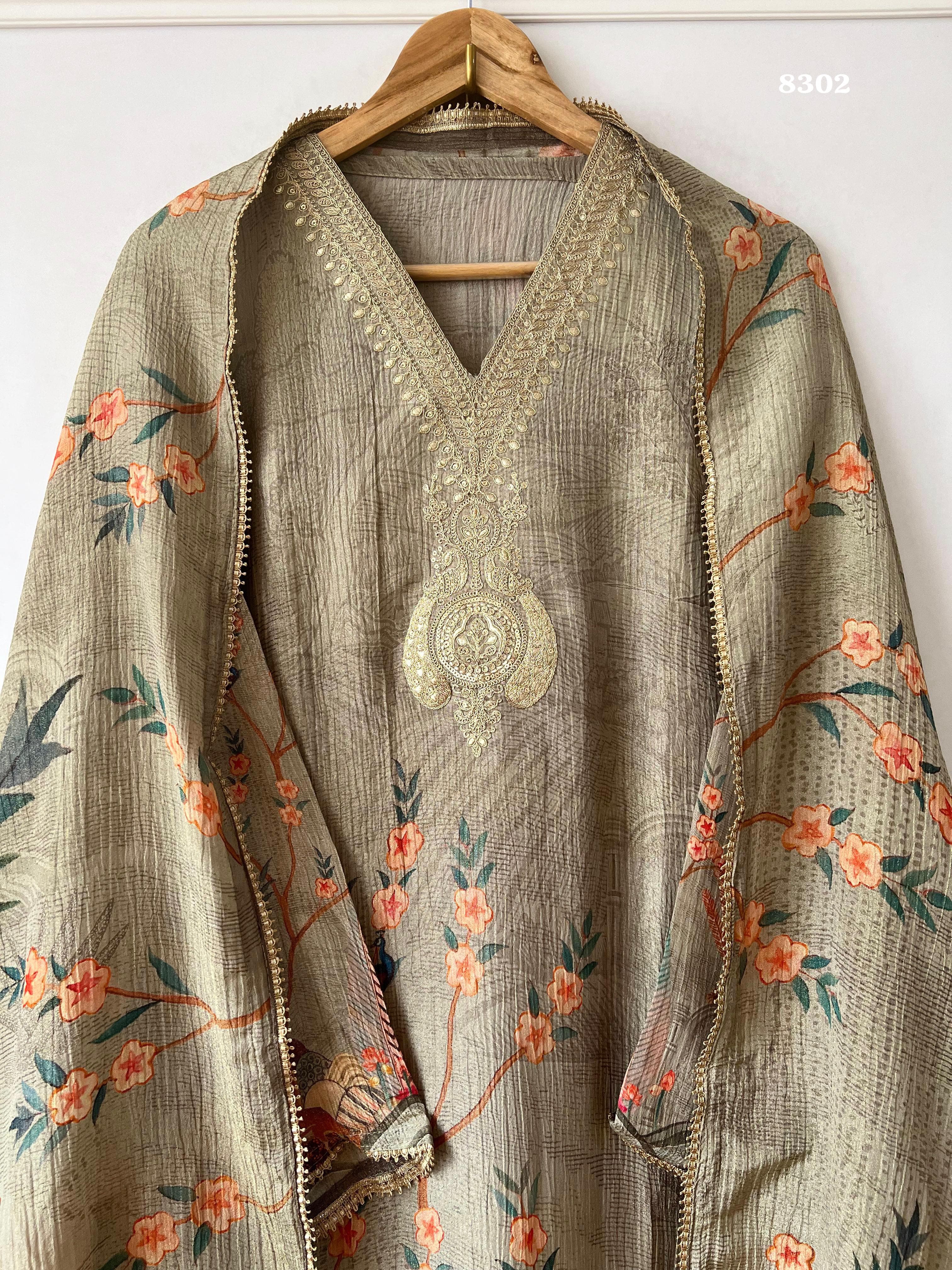 Pure tissue silk {8302}