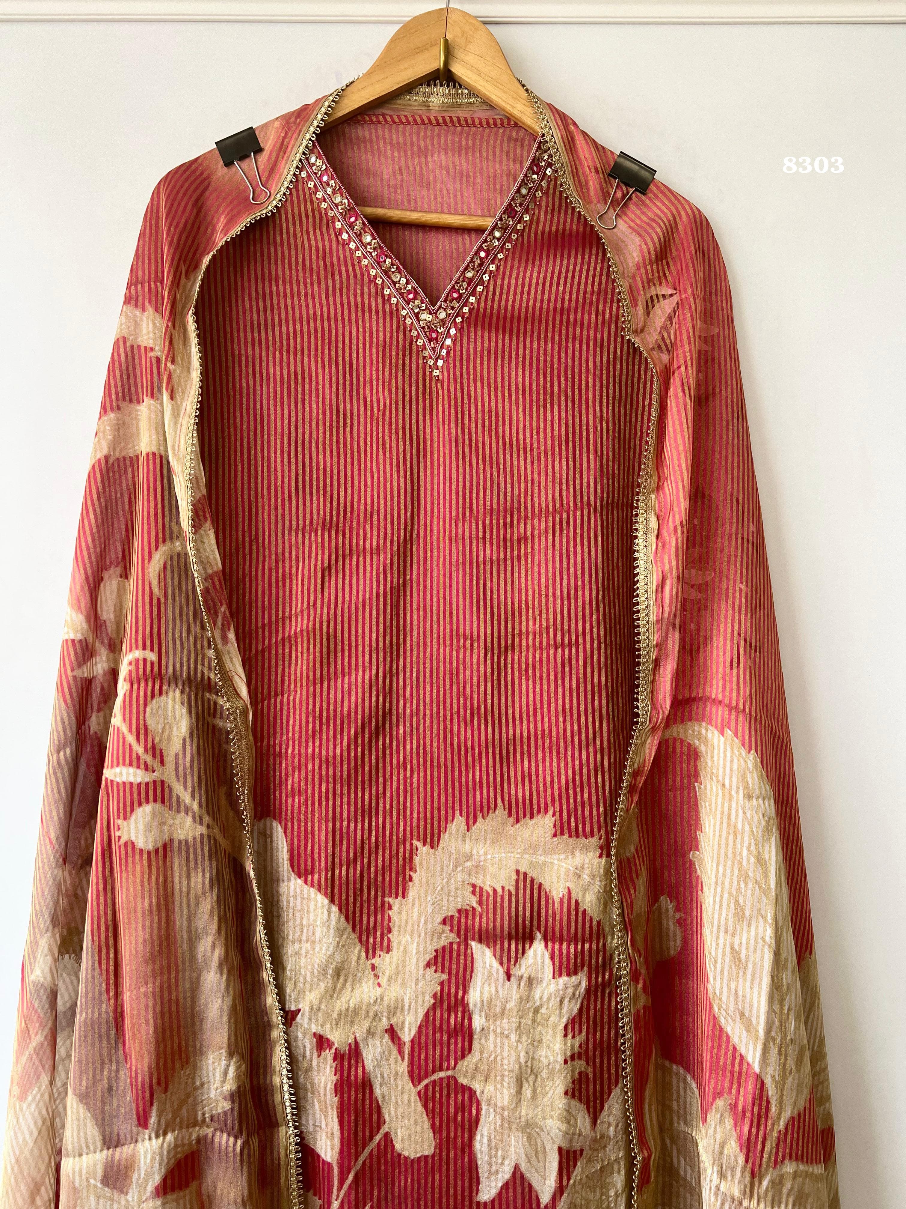 Pure tissue silk {8303}