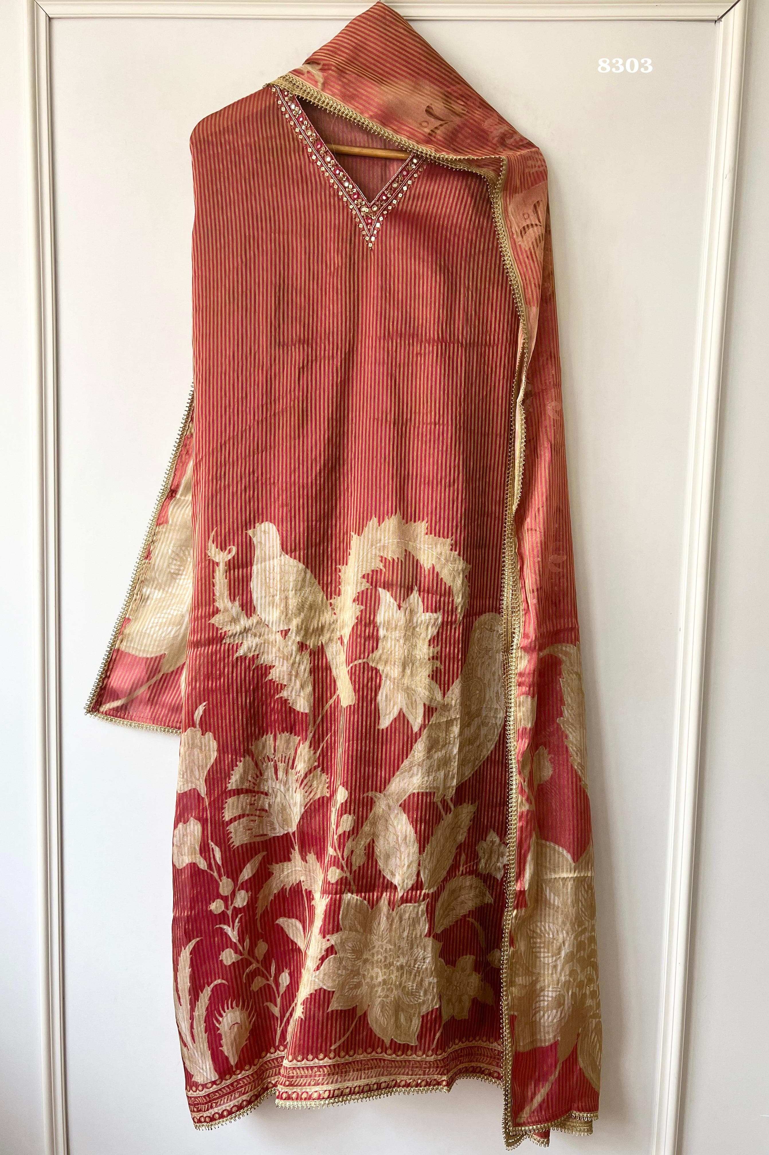 Pure tissue silk {8303}