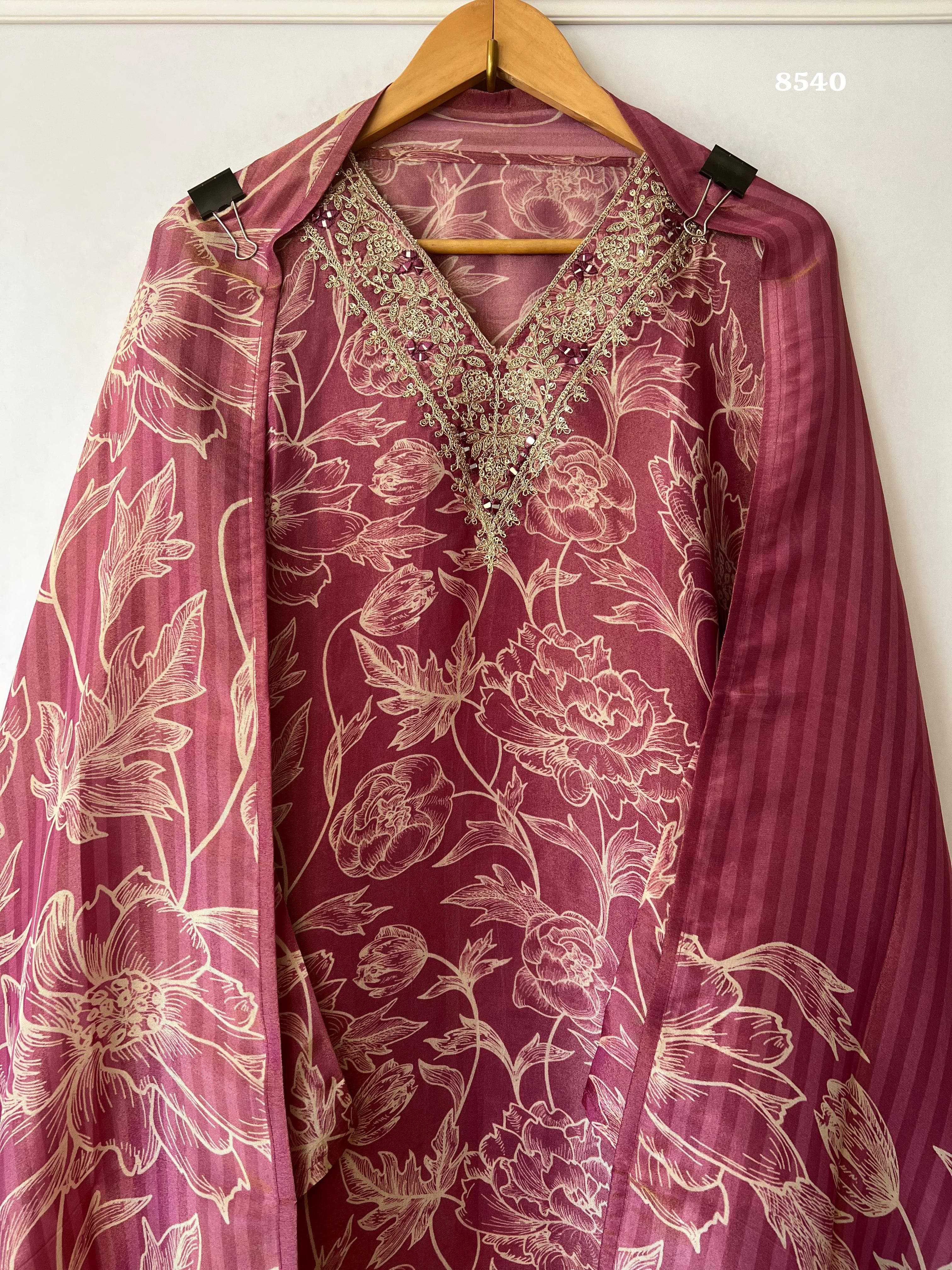 Pure tissue silk {8540}