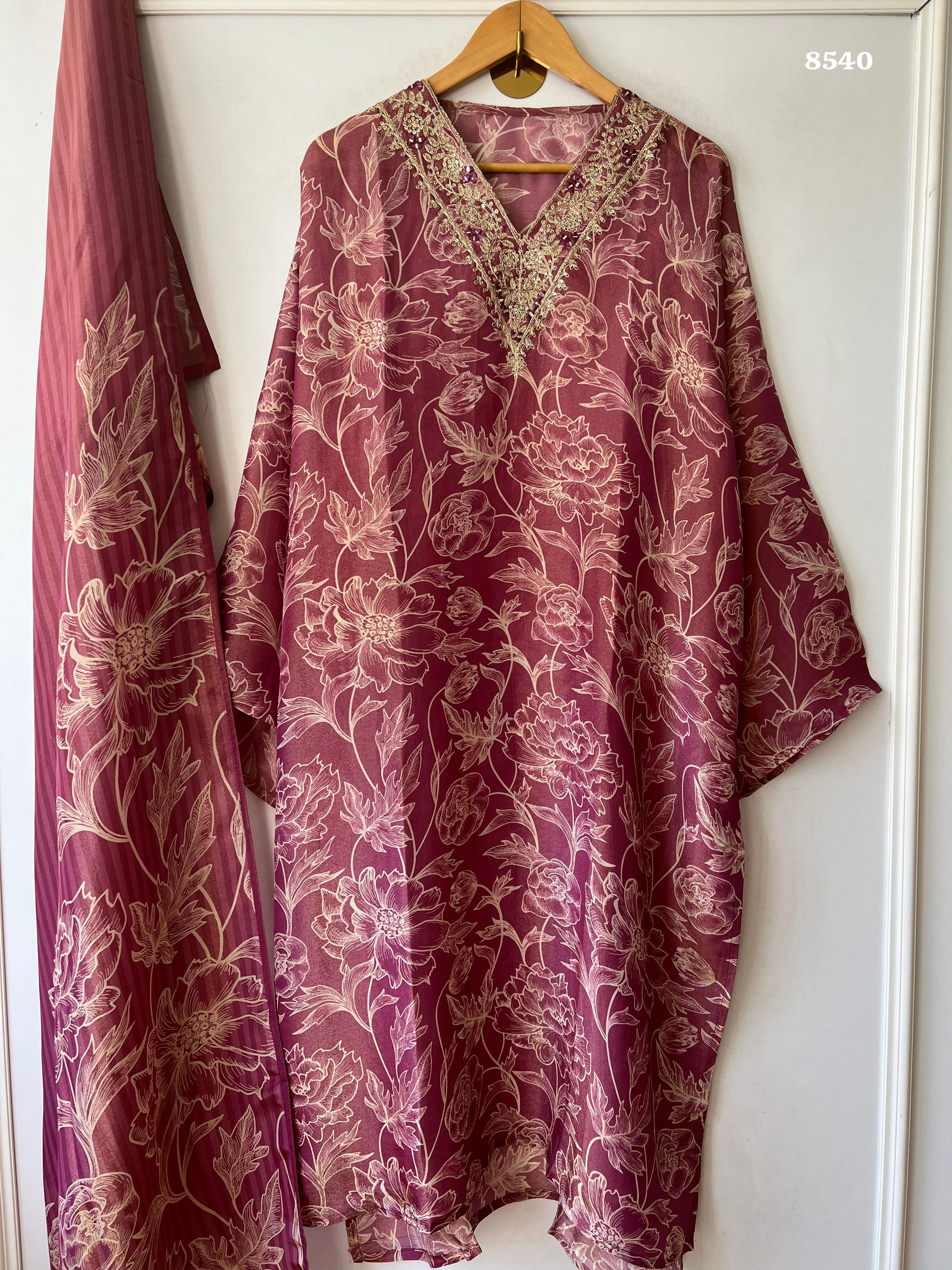 Pure tissue silk {8540}
