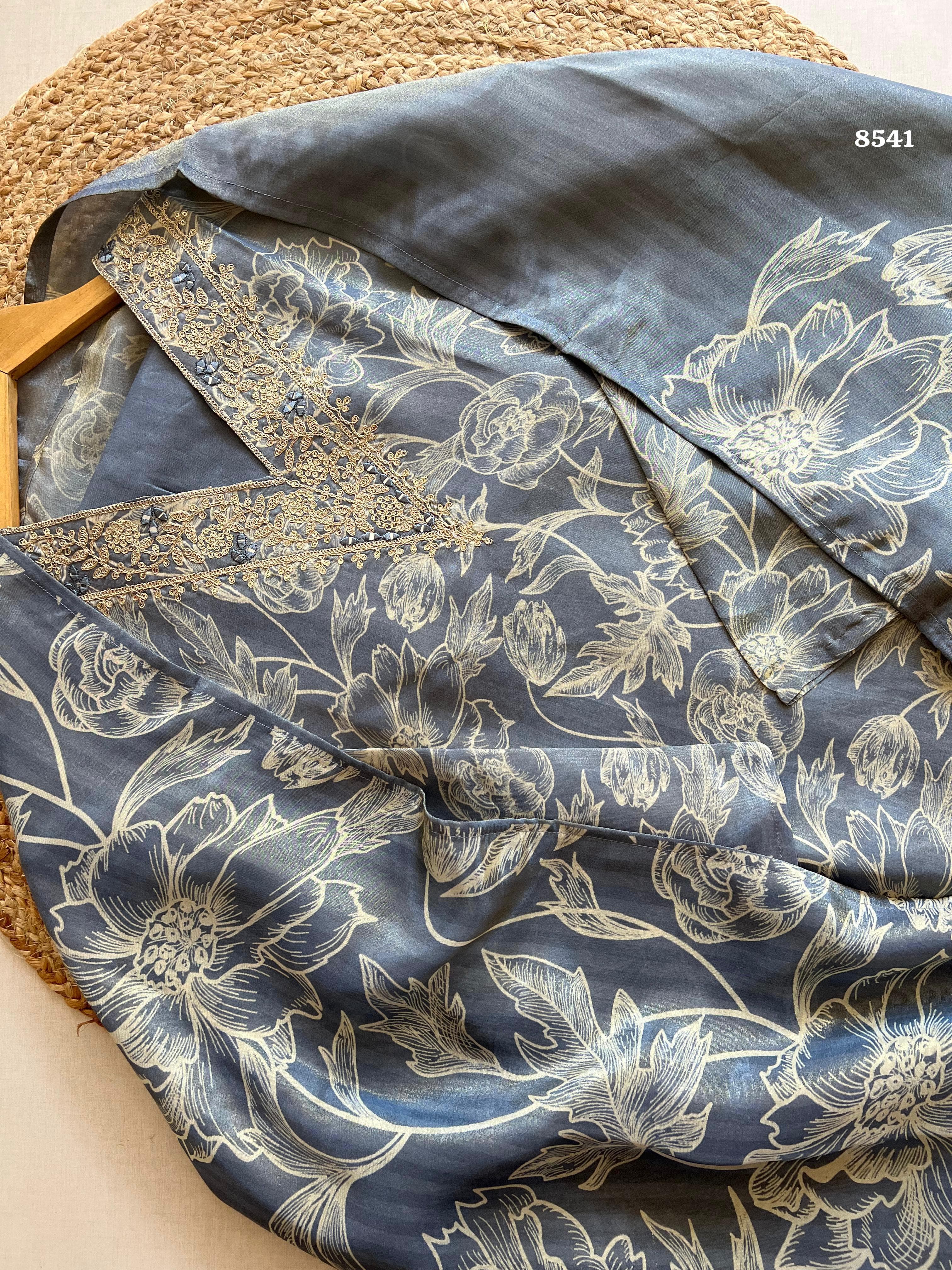 Pure tissue silk {8541}