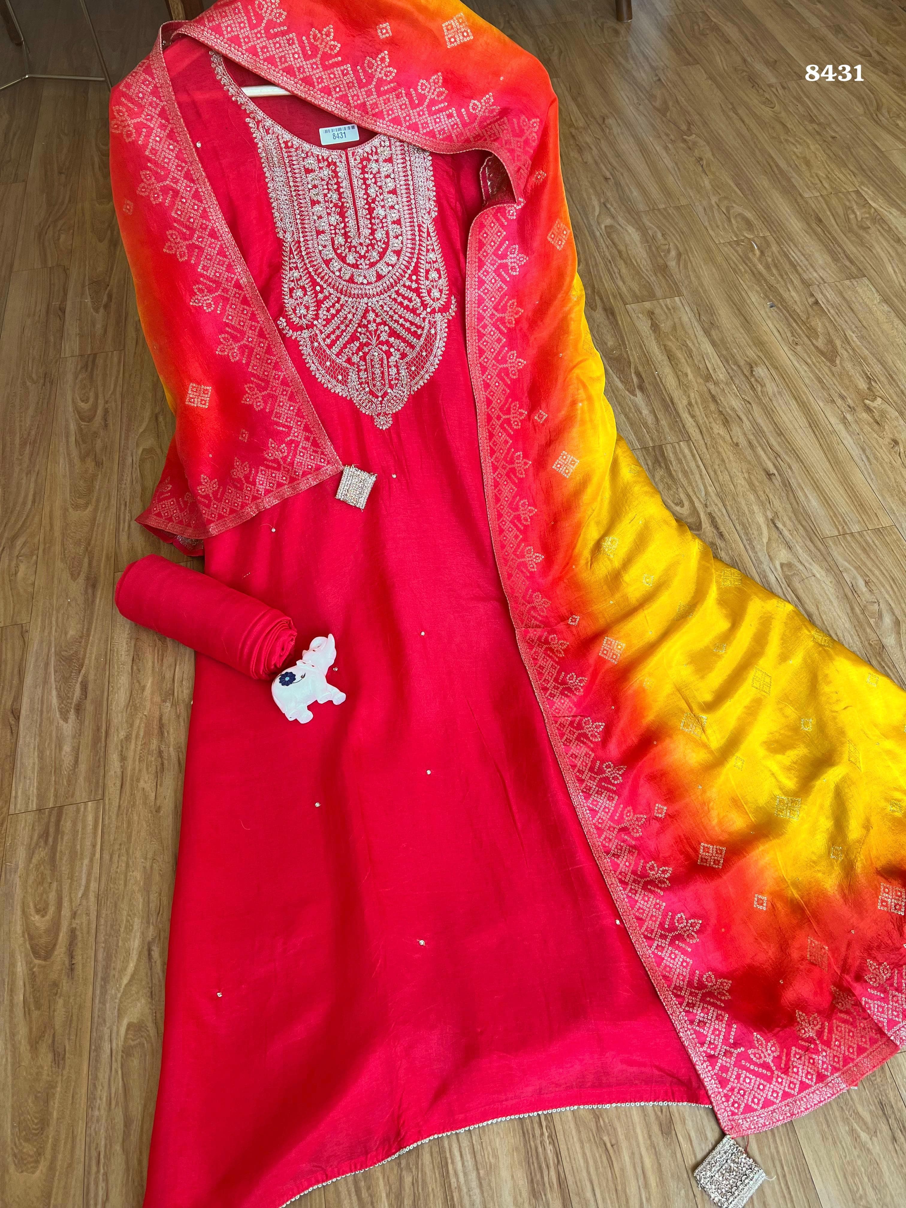 Pure russian suit set {8431}