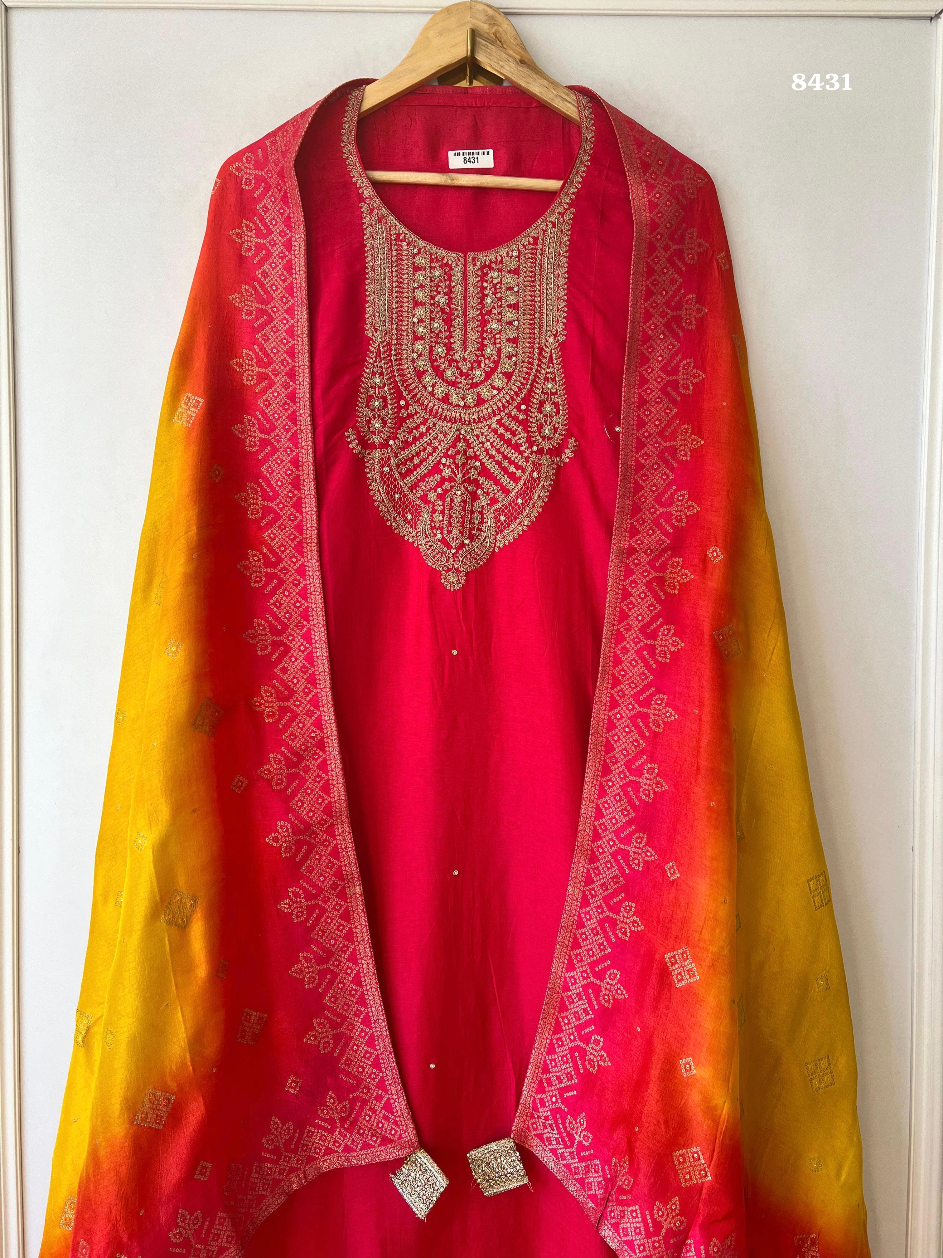Pure russian suit set {8431}