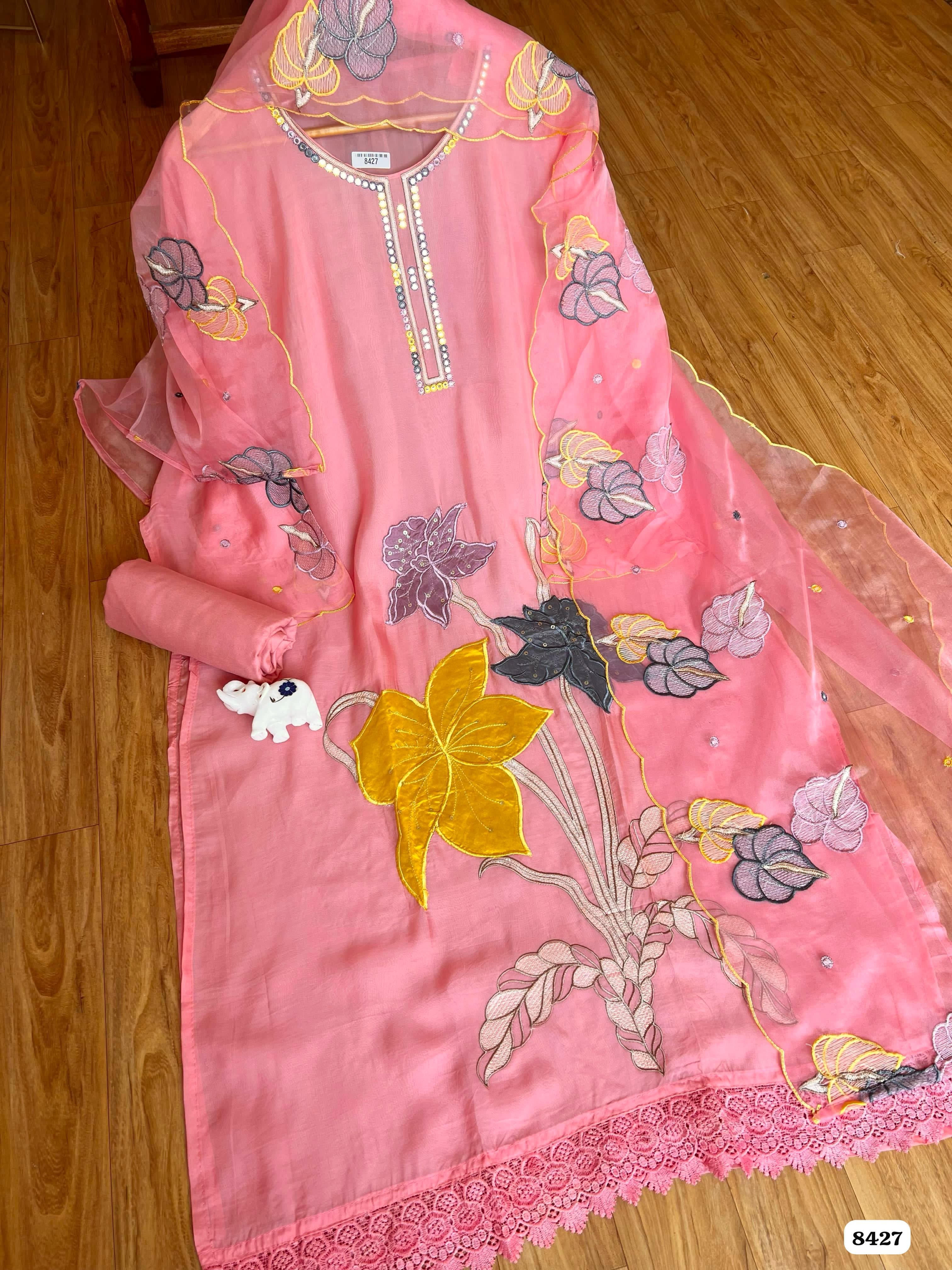 Pure organza {8427}