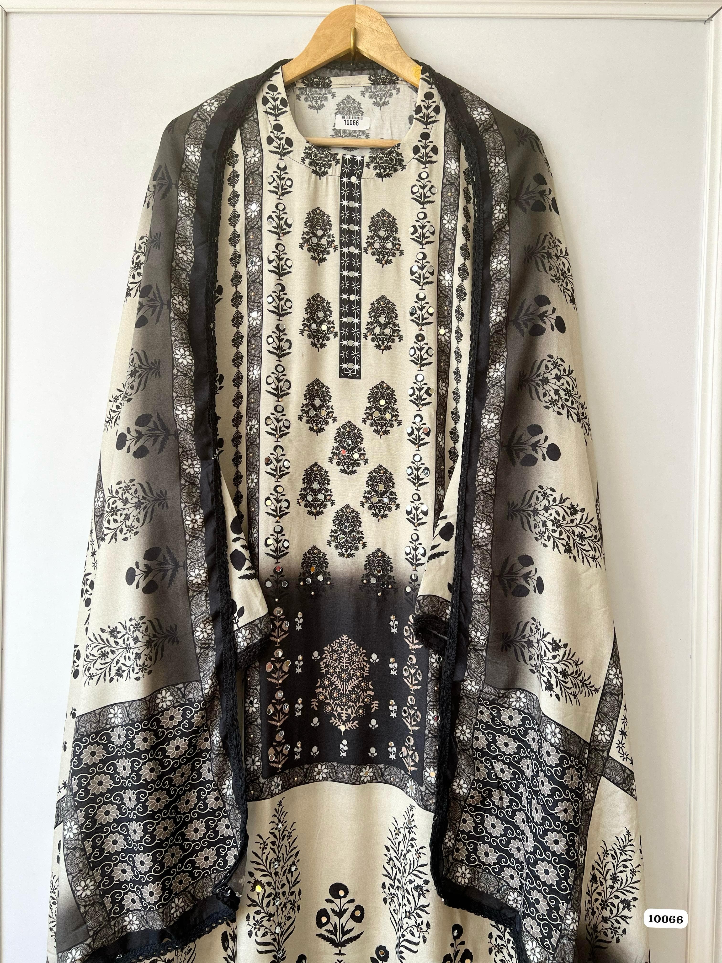 Pure muslin semi stitched suit
